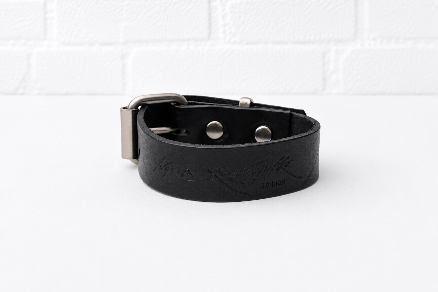 retouched 3.8cm choker back.png