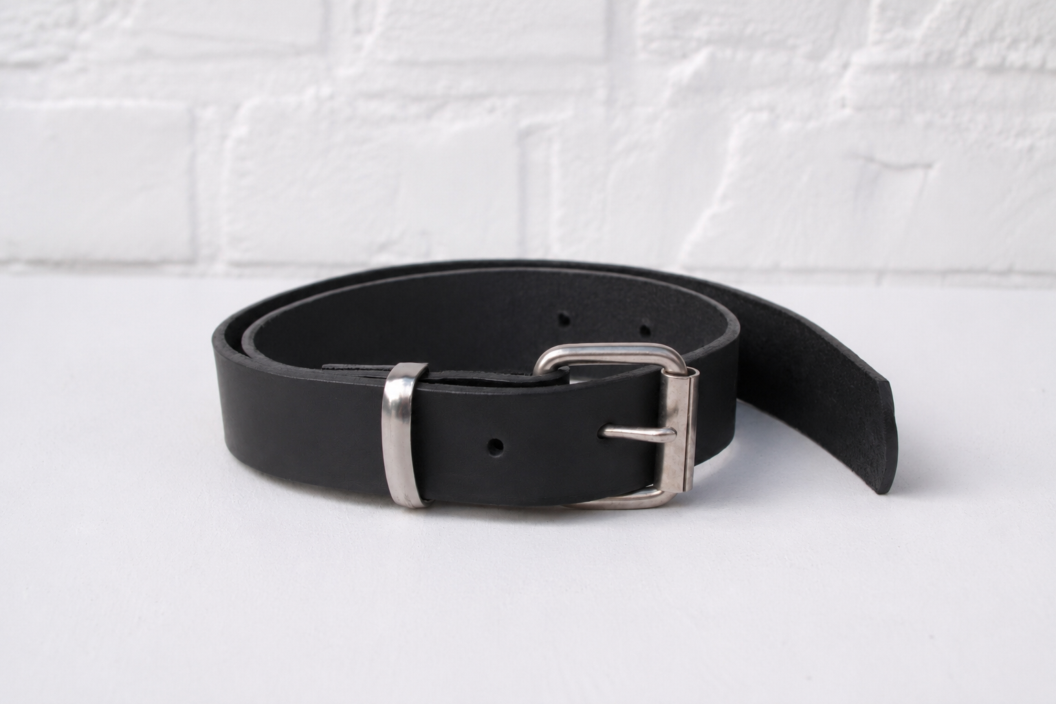 retouched 3cm belt rolled front1.png