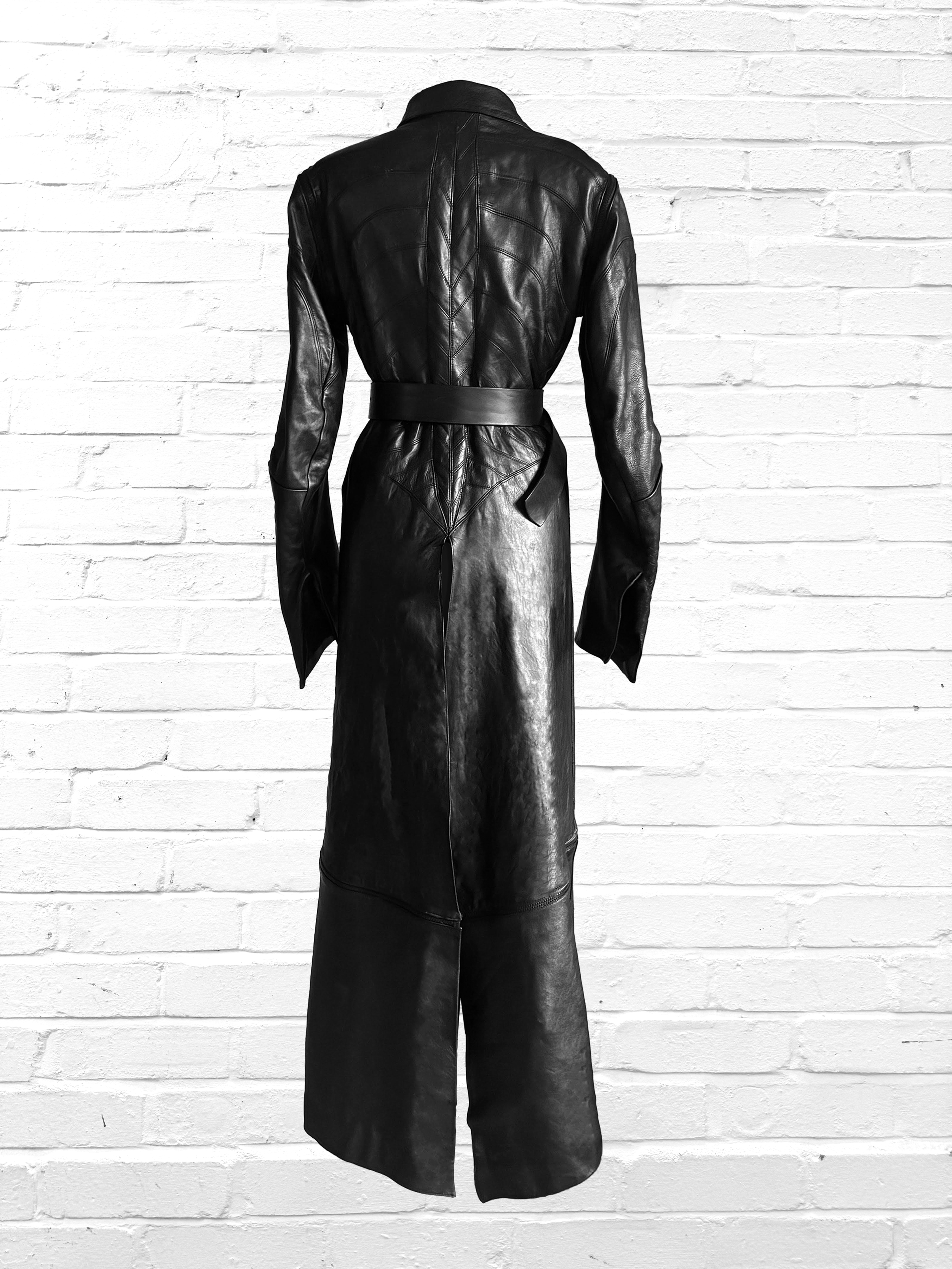 BACK VIEW NO HEAD.png