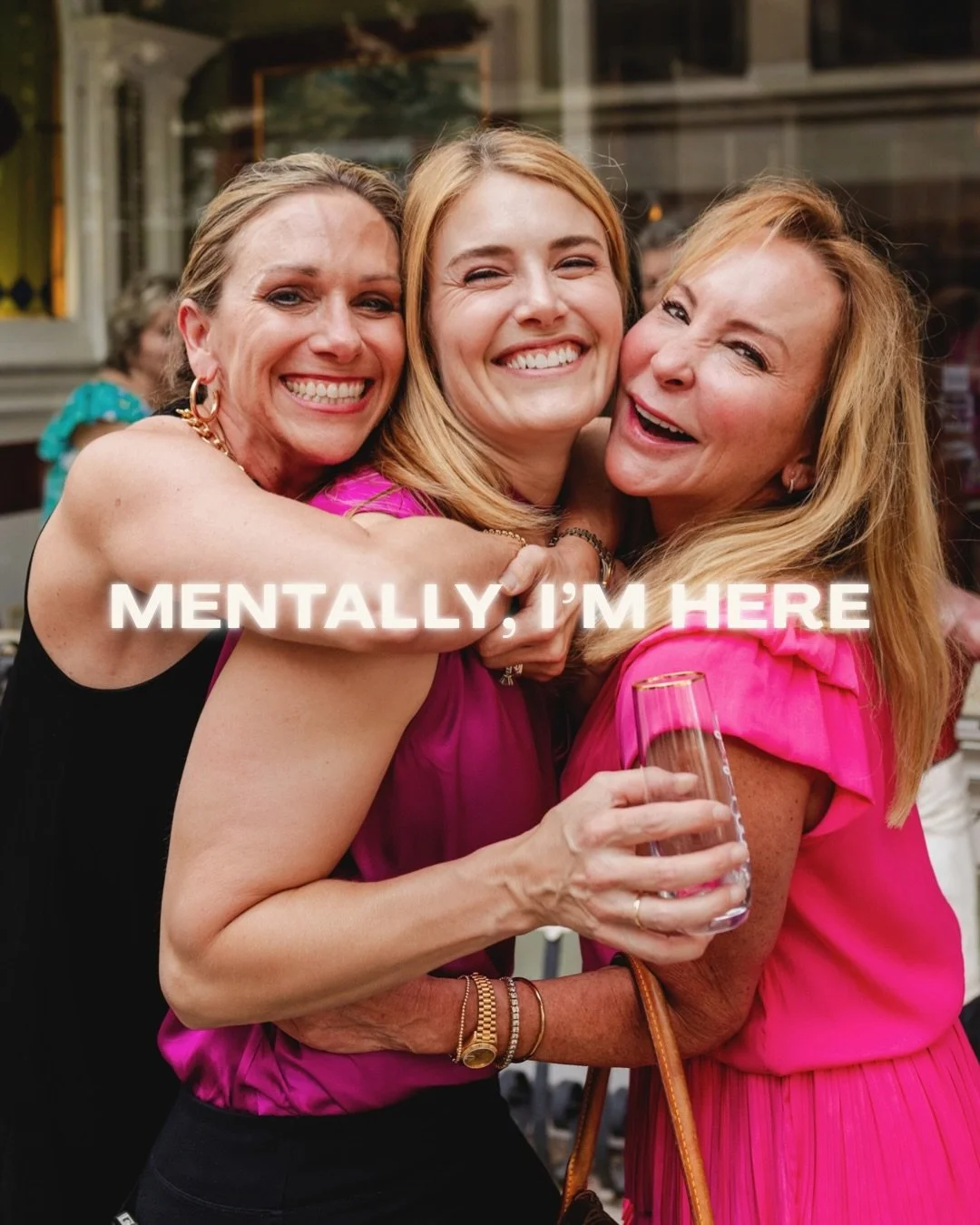 Mentally, I&rsquo;m here&hellip;🏇📸🍻👏
Can you relate?! Stop by The Jockey Club this weekend 🙌 and show friends and family the best parts of Huntington while they&rsquo;re in town😉 Are some of your relatives in town a day early for Thanksgiving? 