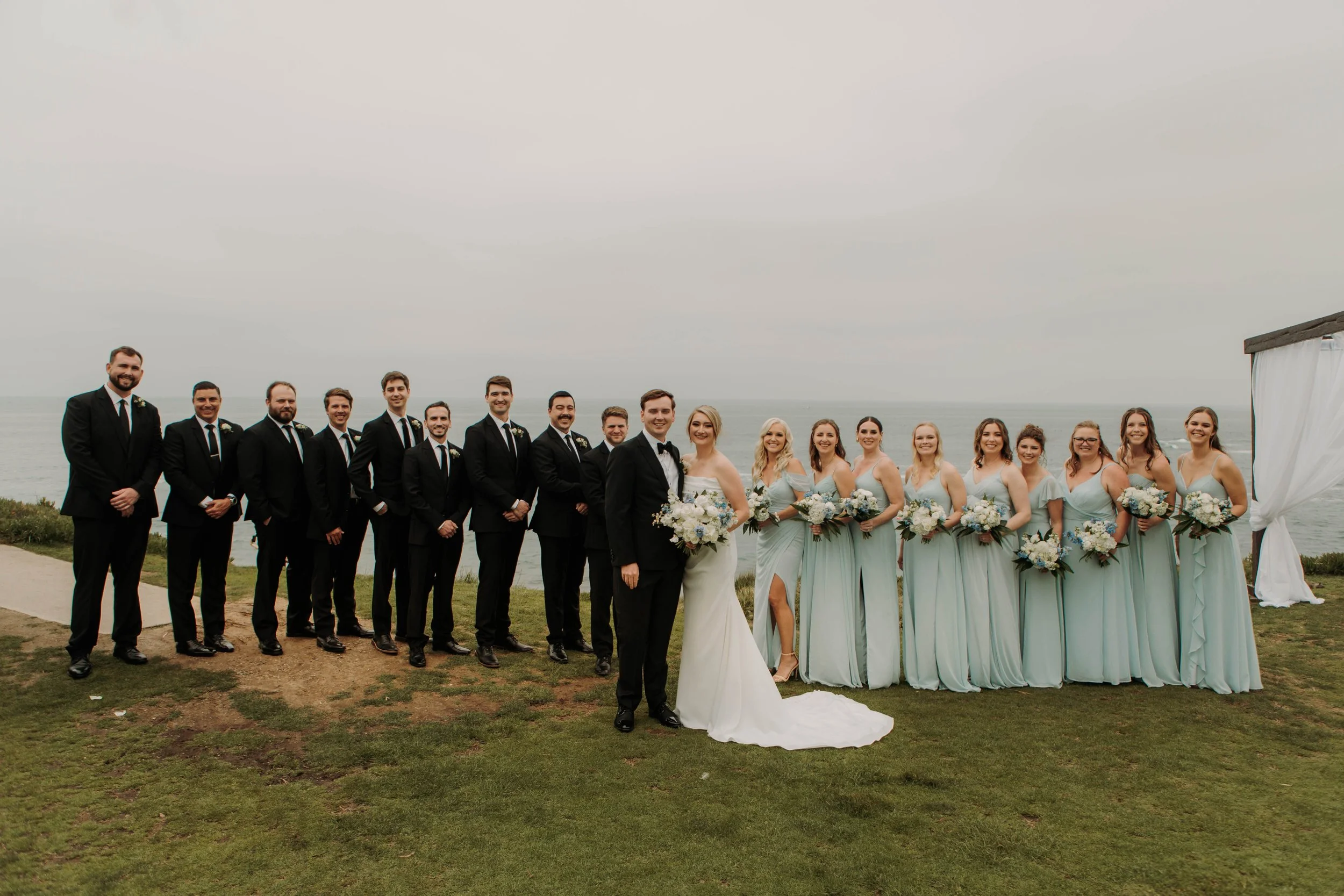 Candid photos of a wedding at The Wedding Bowl and Cuvier Club in La Jolla. San Diego wedding photography by Indigo West Photography.