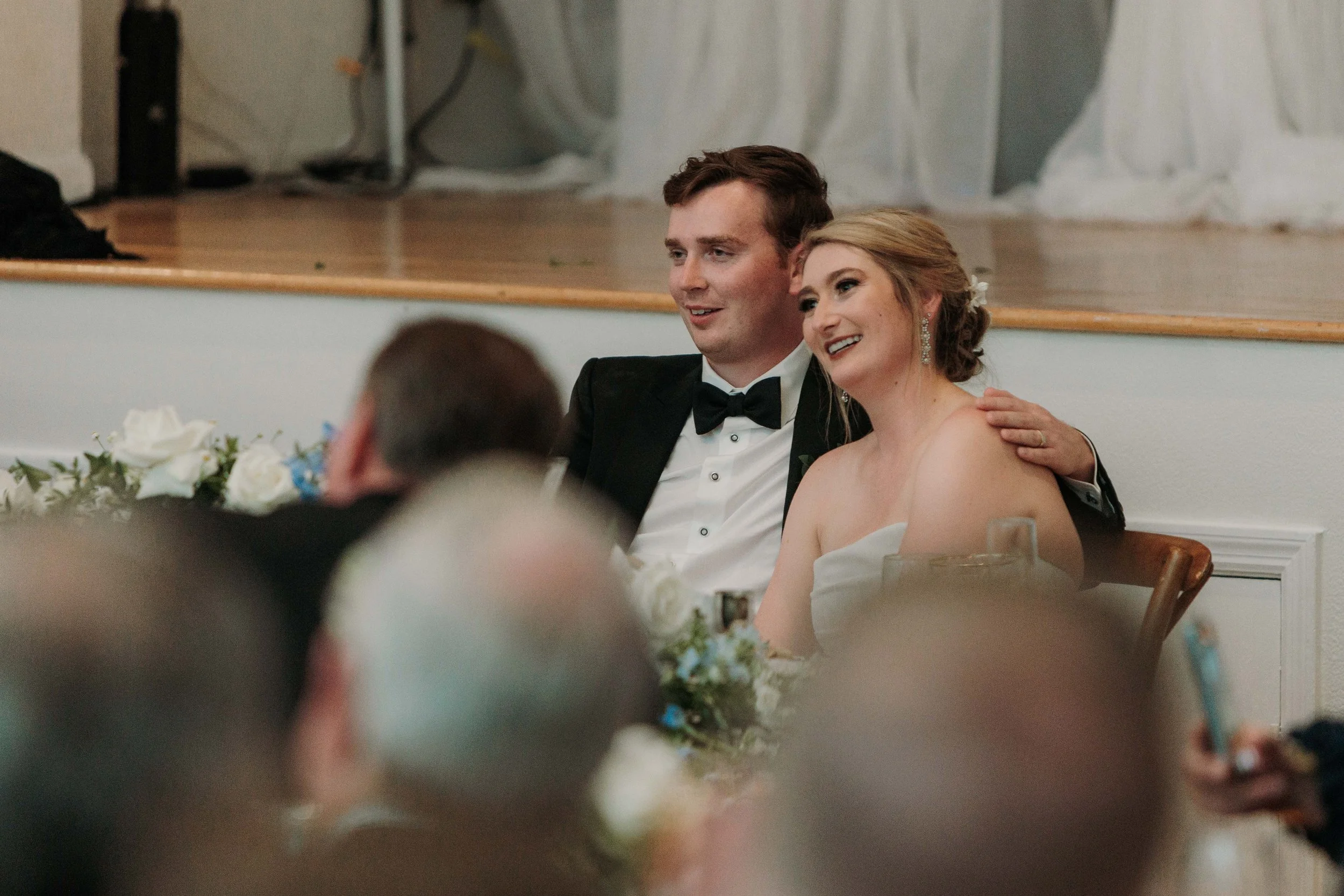 Candid photos of a wedding at The Wedding Bowl and Cuvier Club in La Jolla. San Diego wedding photography by Indigo West Photography.