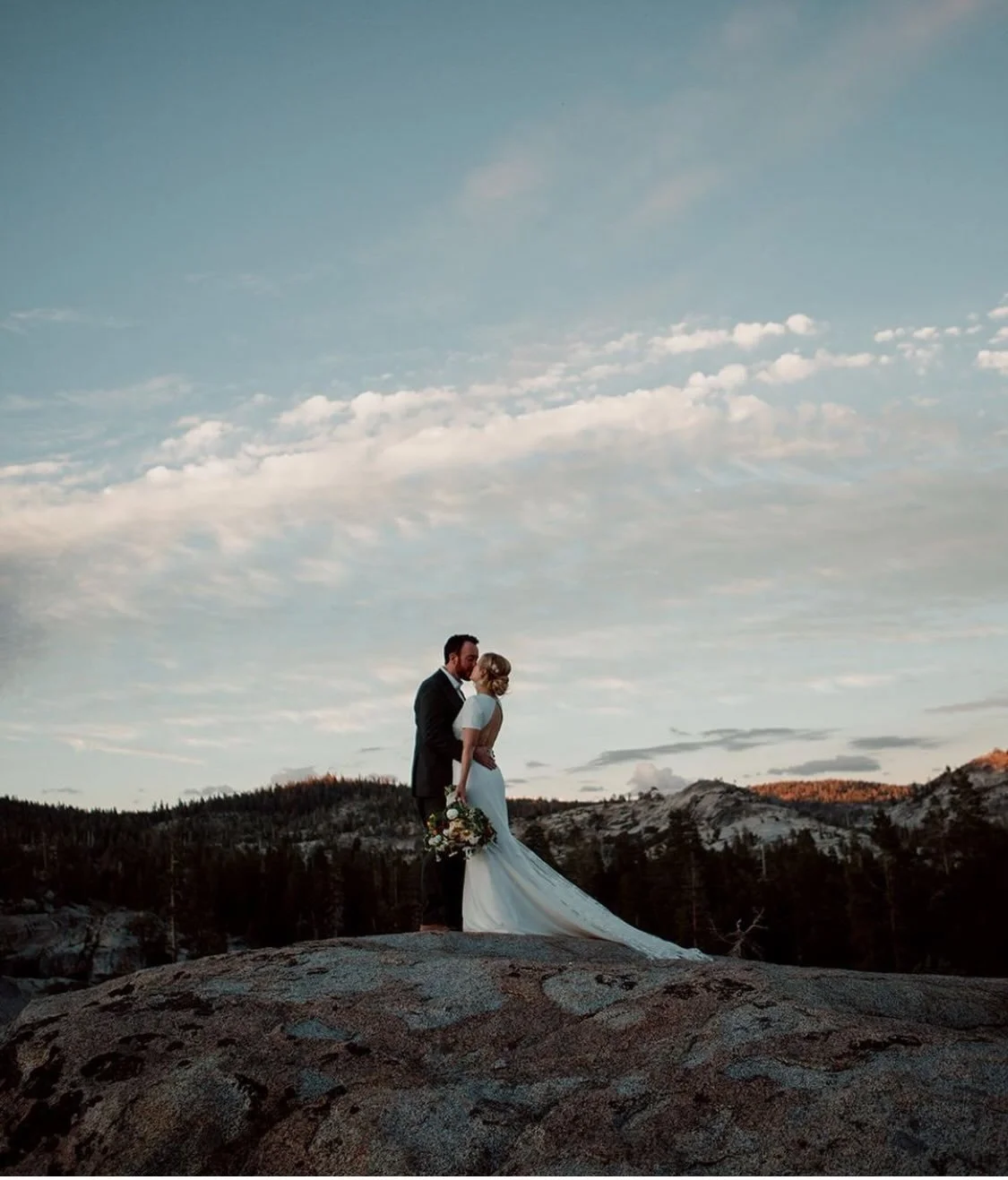 The mountains are calling me today! I can&rsquo;t wait to be in Tahoe next week 🏔️ 
.
.
.
#mountainwedding #mountain #wedding #laketahoewedding #oregonwedding