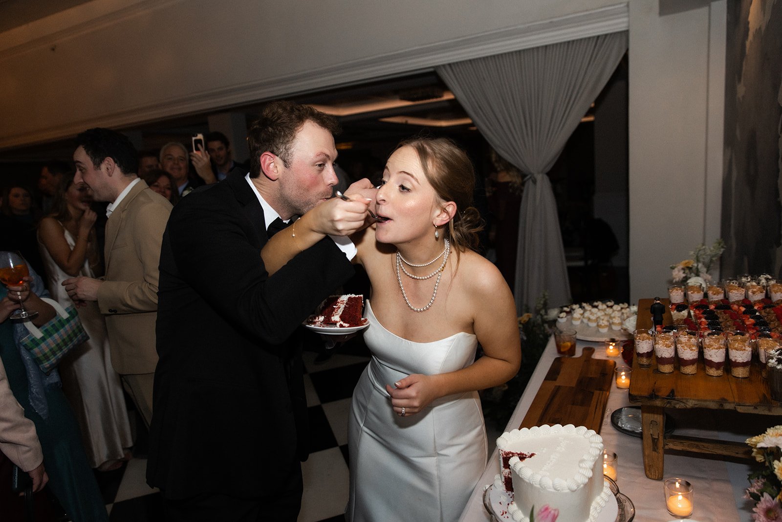 la-valencia-la-jolla-hotel-wedding-303