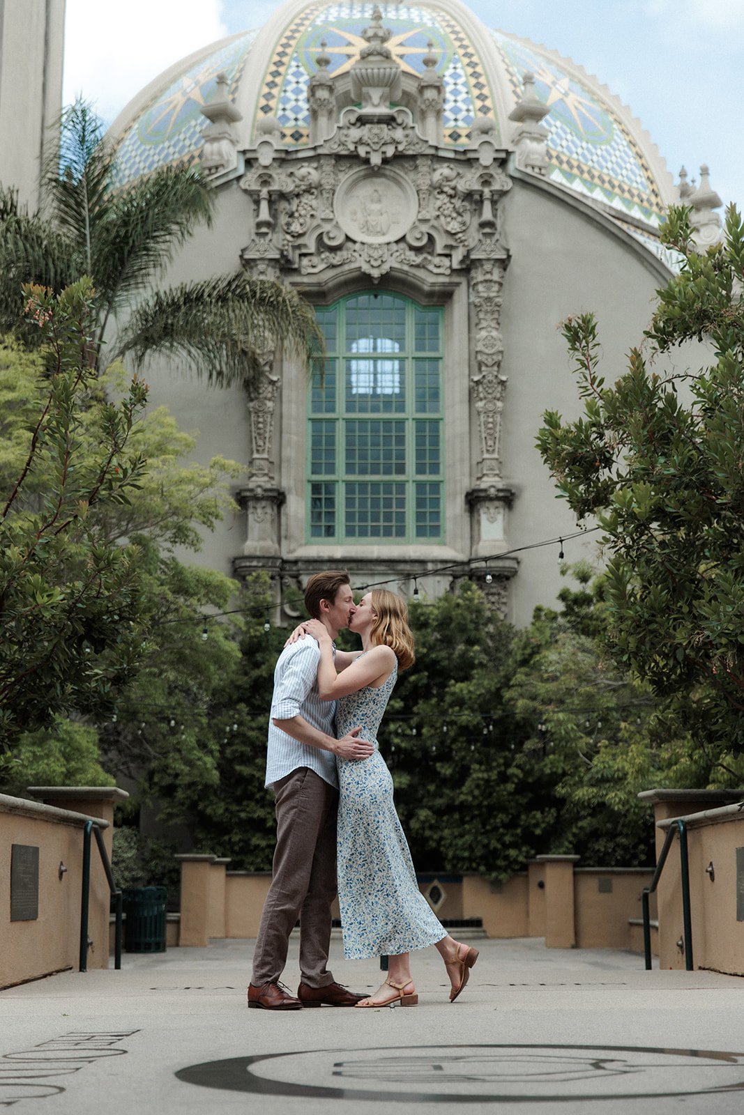 balboa-park-engagement-photos-31