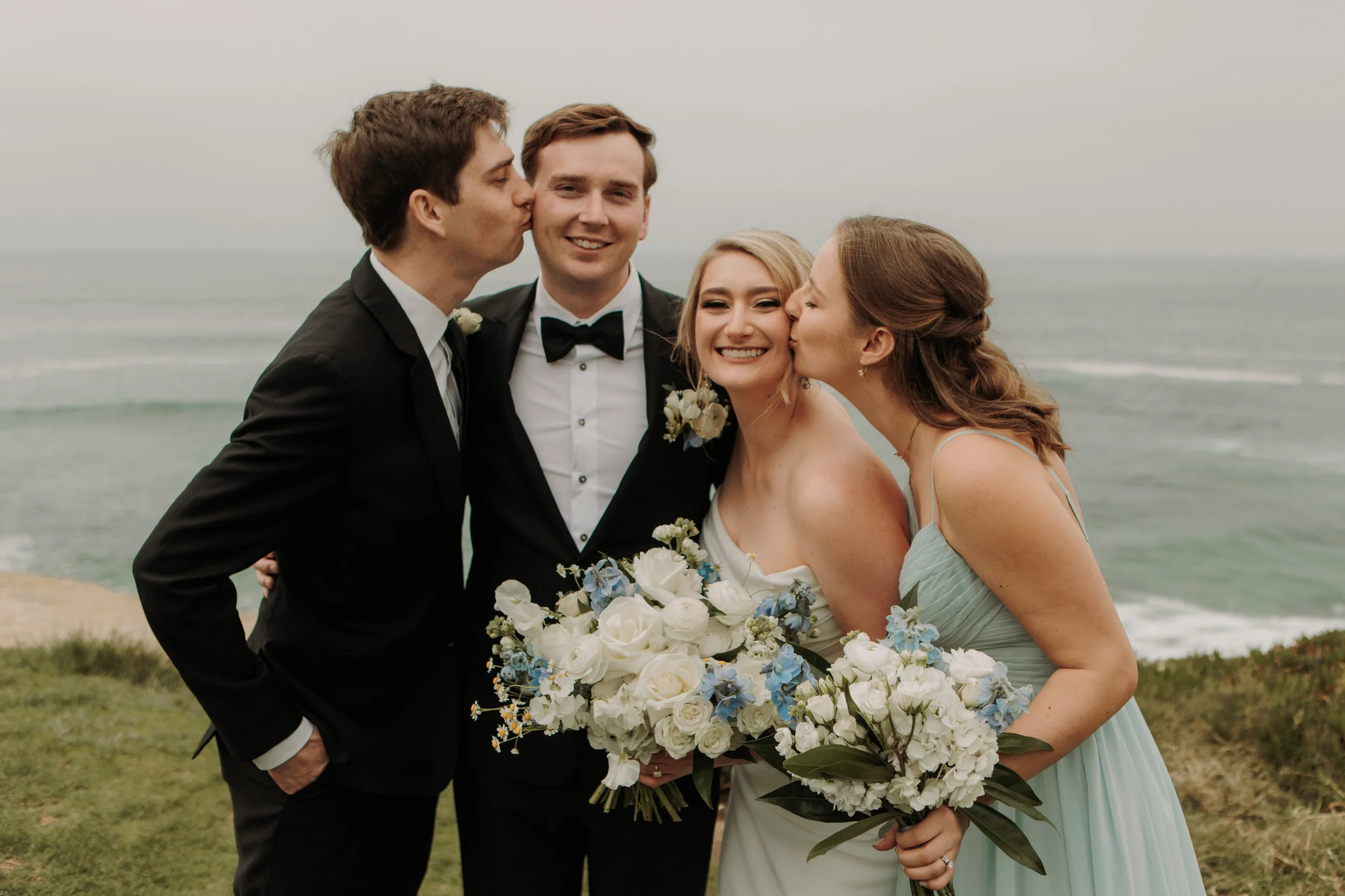 Candid photos of a wedding at The Wedding Bowl and Cuvier Club in La Jolla. San Diego wedding photography by Indigo West Photography.