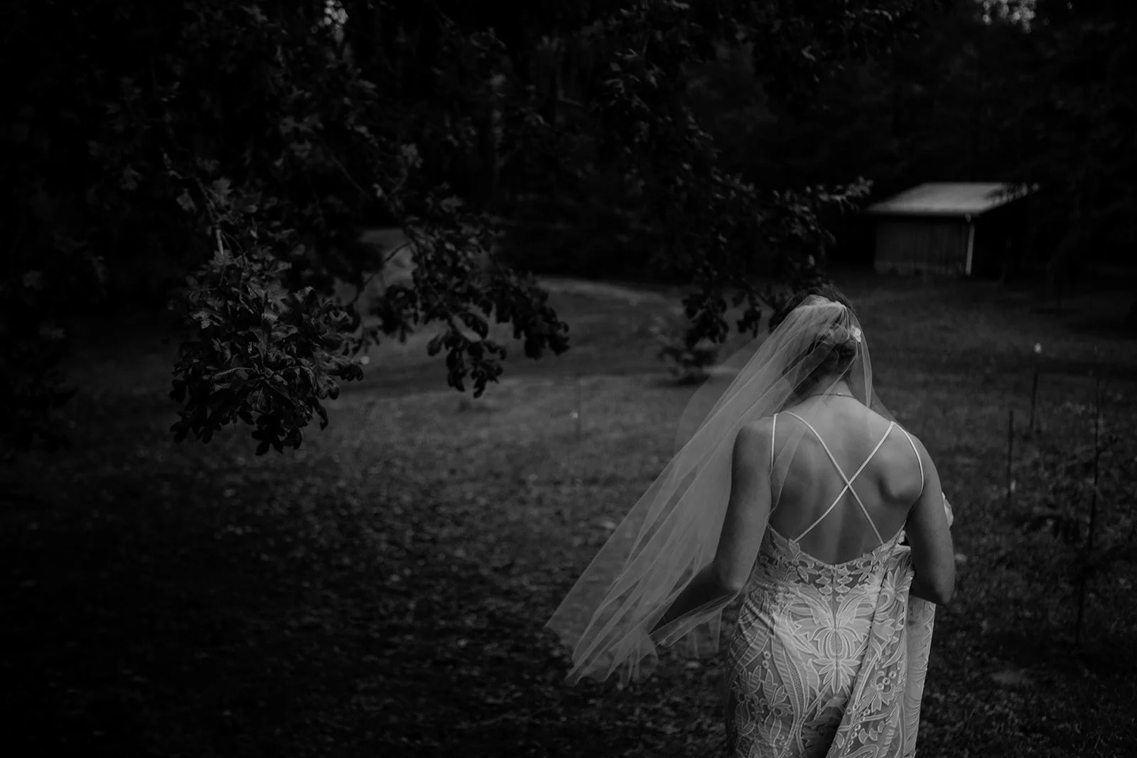 San Diego wedding, bride walks towards ceremony.