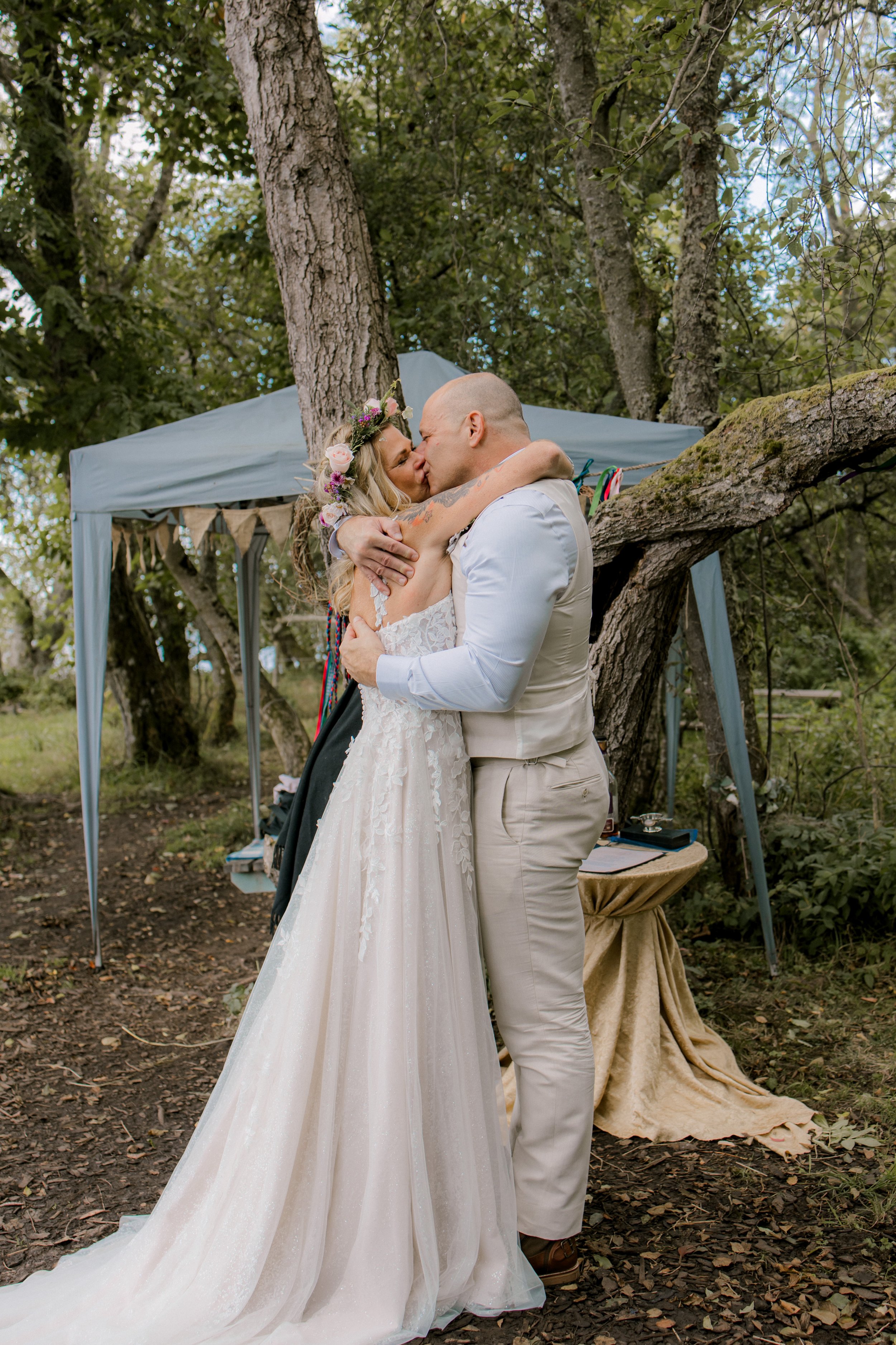 Jennifer & Charlie Handfasting-29.jpg