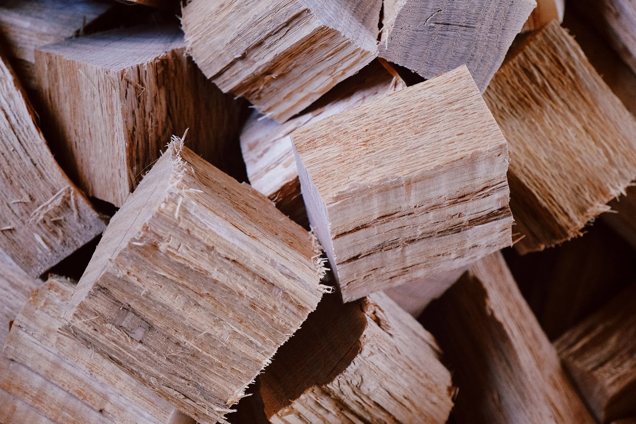 DSCF3718-smoker-chunks.jpg