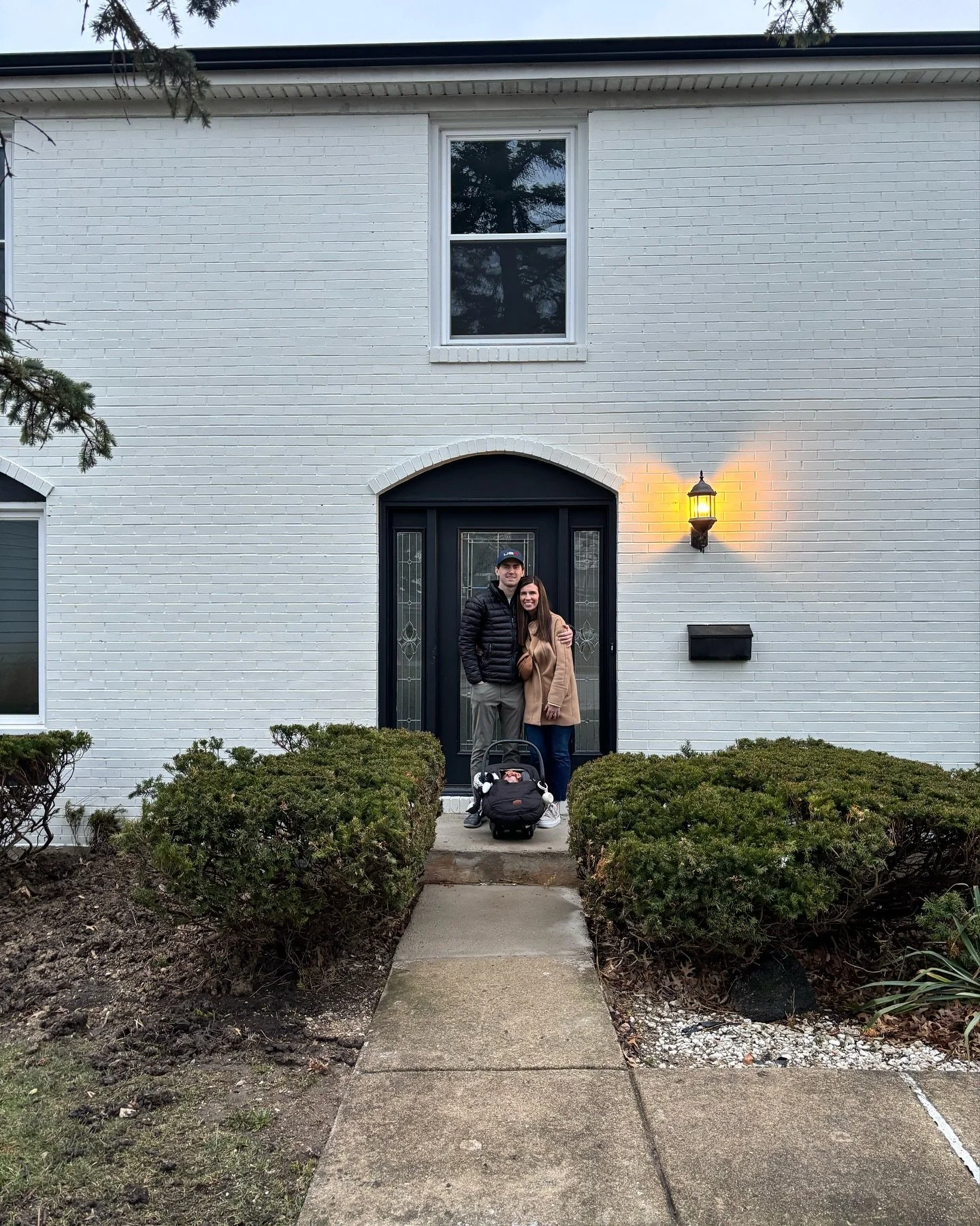 As the spring market (finally) seems to have come to a close, I’m reflecting back on some very special moments with my buyer clients over the last few months. The final walkthrough: AKA that last look at a home before getting the keys! What isn