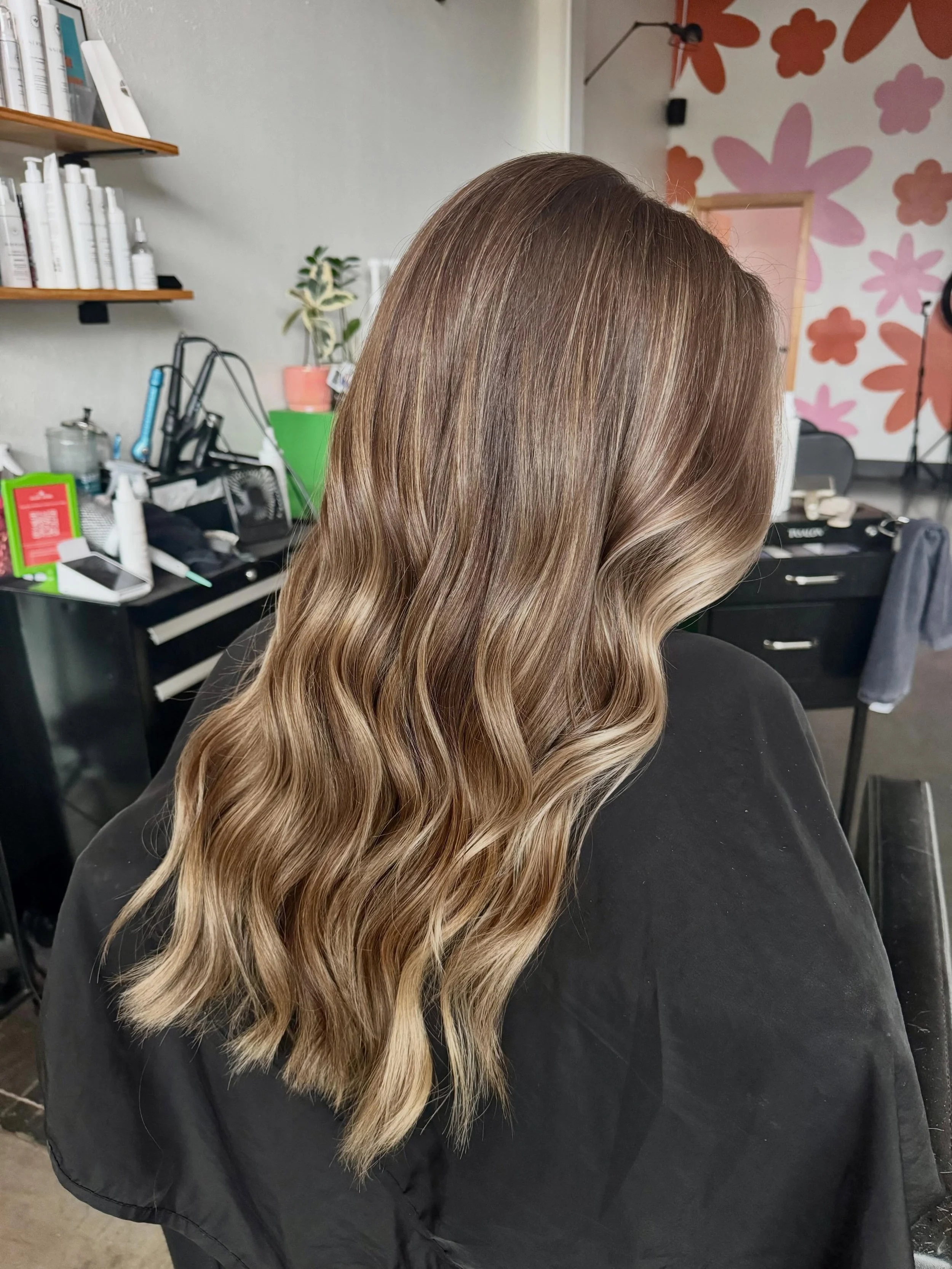 hair by allie dorr 🌸

low maintenance, ~blendy~ &amp; natural-looking ✨

#hairbyalliedorr #hairinfullcolor #okchairstylist #edmondhairstylist #lowmaintenancehair