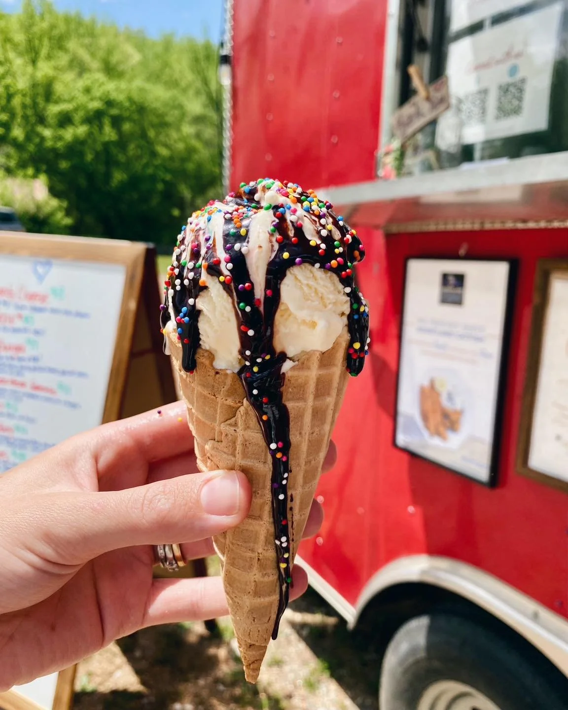 🤭 I have a treat for you!!! 

❤️ Mark your calendars for Saturday, August 1st! We&rsquo;ll be in Ponca at @buffalooutdoorcenter celebrating their 50th anniversary. 

❤️ We&rsquo;re grateful to be part of a special milestone &amp; can&rsquo;t wait to