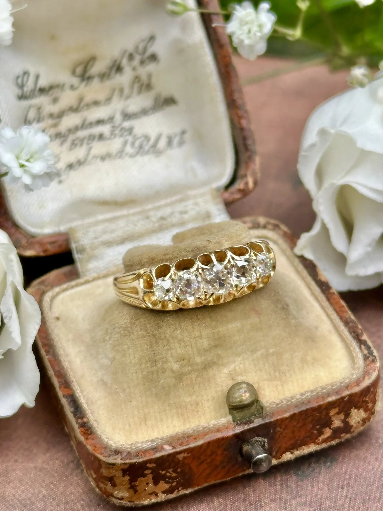 Antique 18ct Gold 5 Stone Diamond Ring Size N