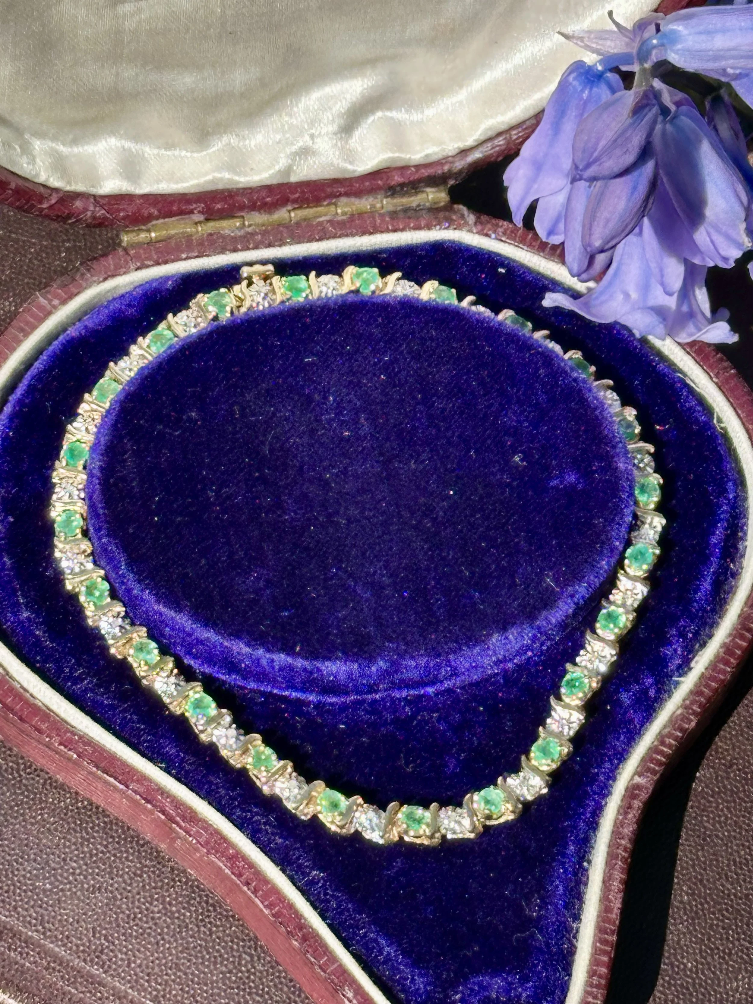 Vintage 9ct Gold Emerald & Diamond Tennis Bracelet