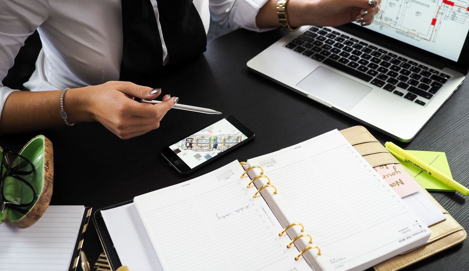 The Salary Discussion: Knowing And Commanding Your Worth