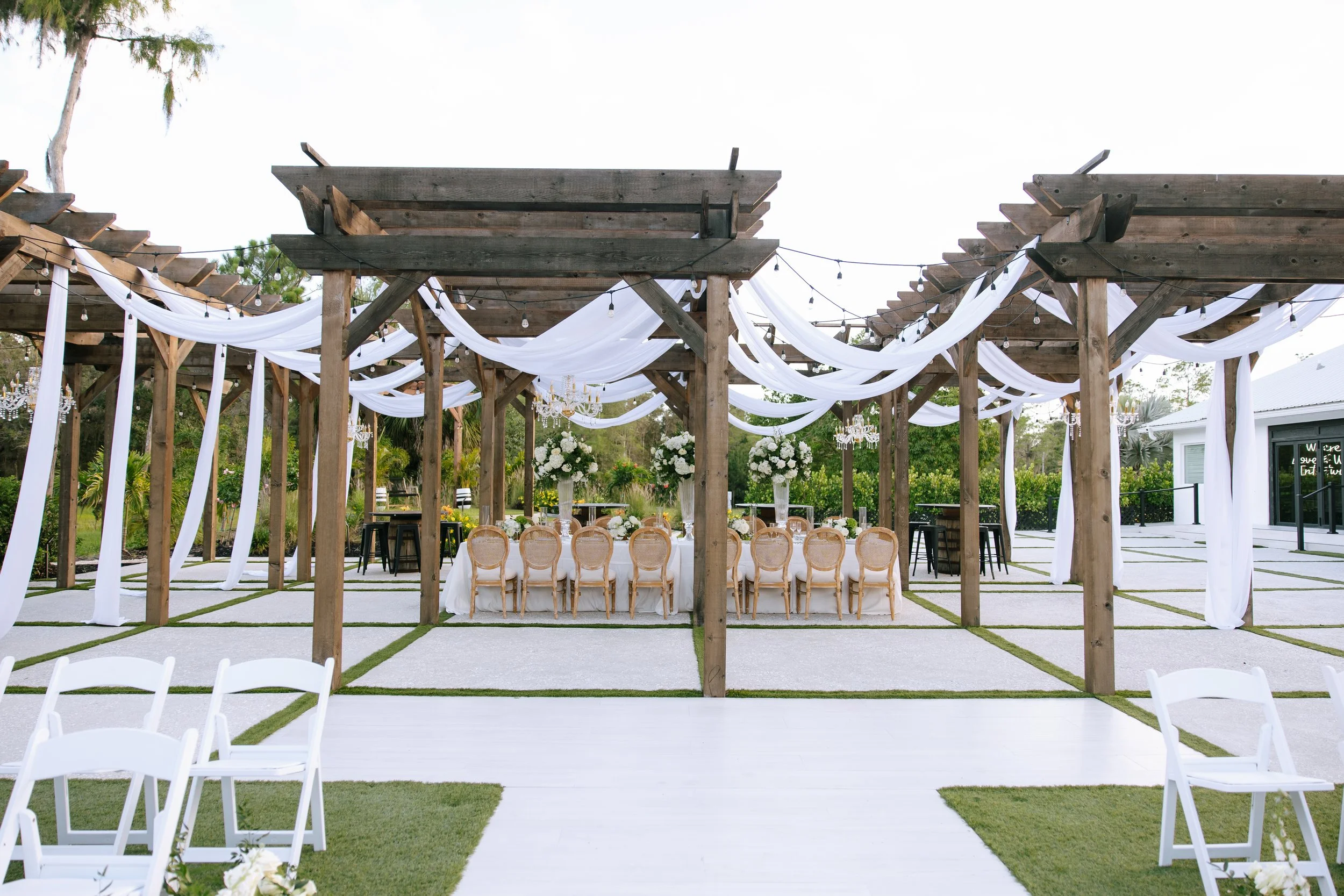 Corkscrew Weddings and Winery Pergolas | Southwest Florida’s ultimate destination venue