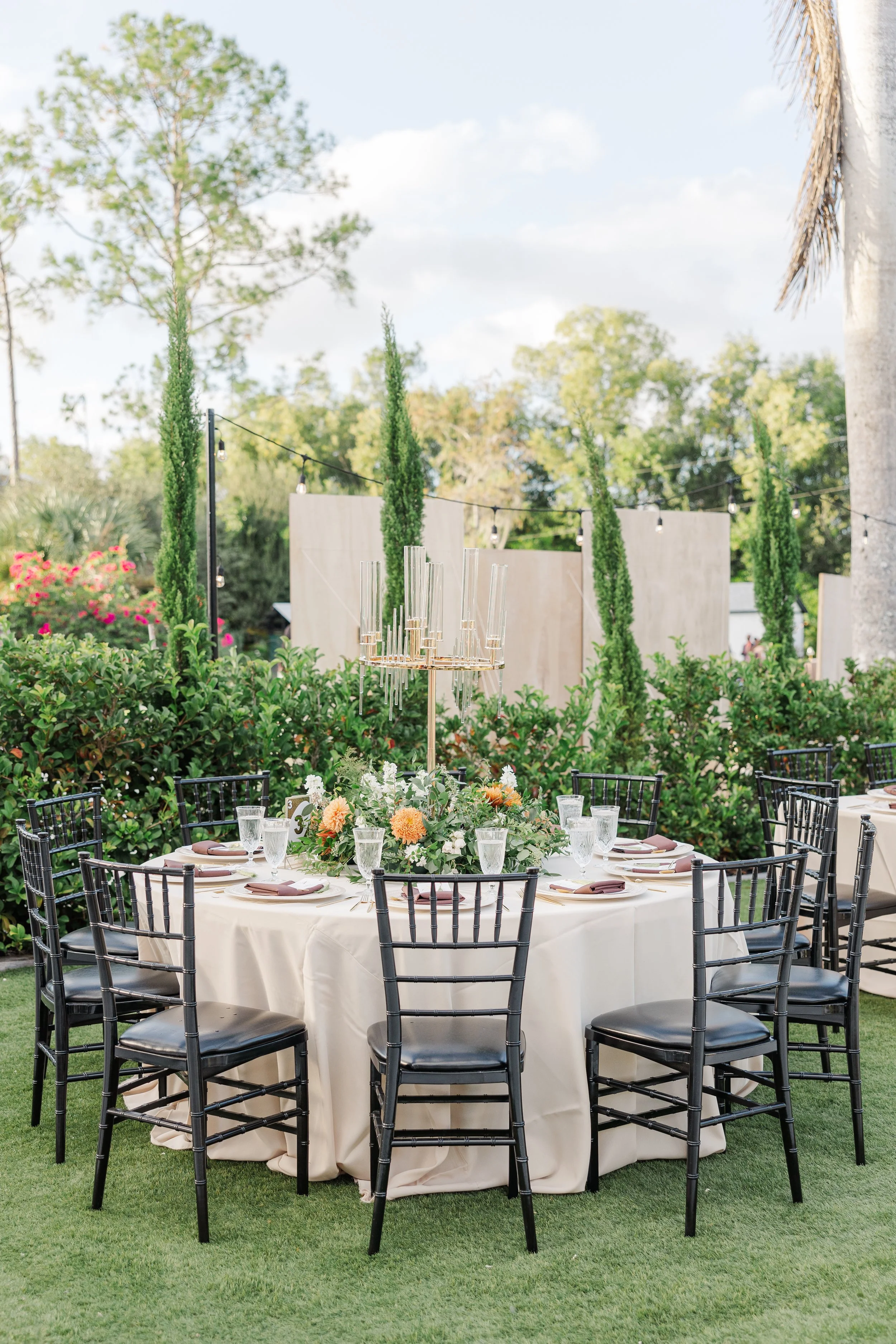 PHOTOGRAPHY BY: DEANNA GRACE