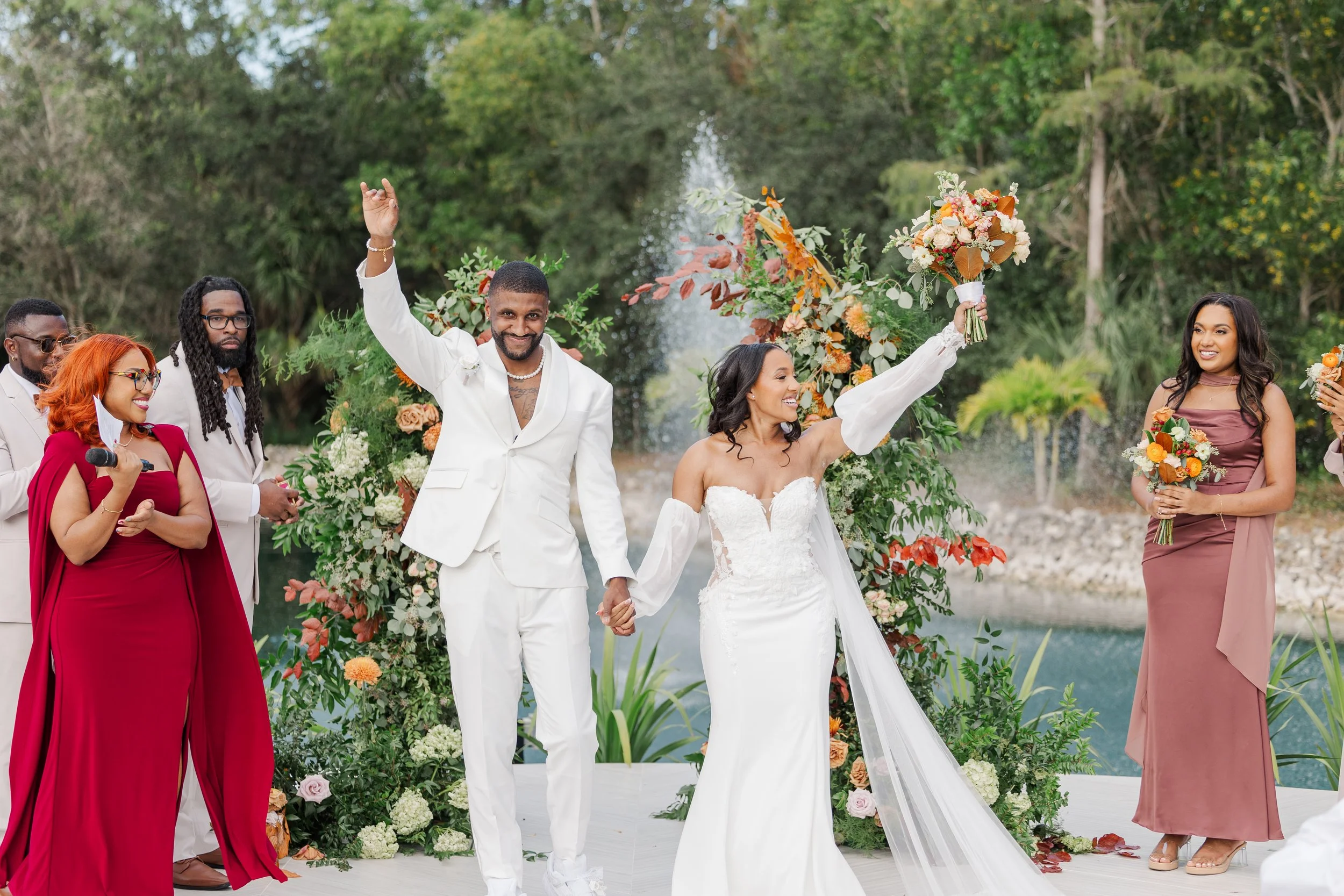 PHOTOGRAPHY BY: DEANNA GRACE