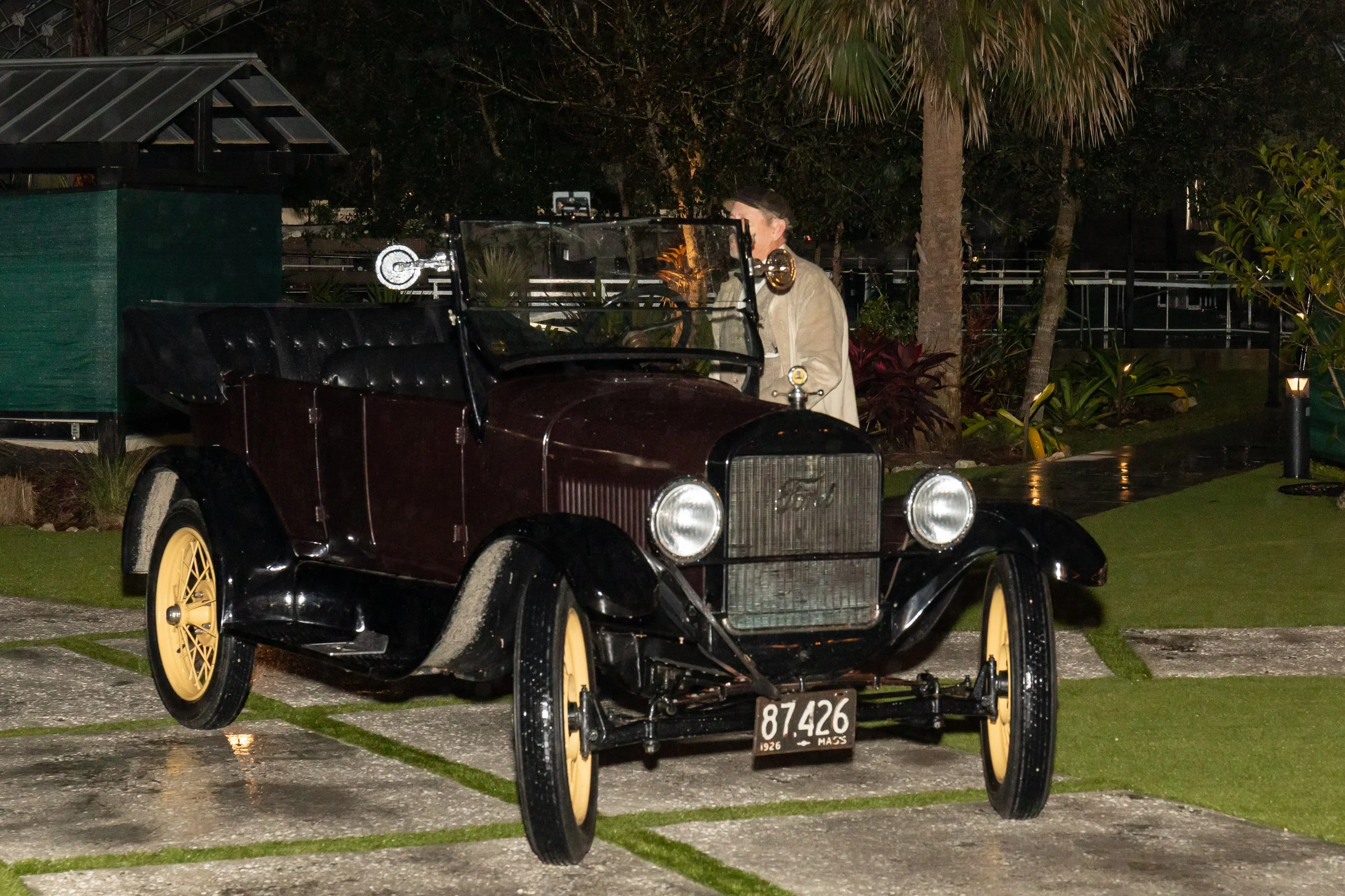 SWFL Food and Wine Fest Secret Vine Affair-105.jpg