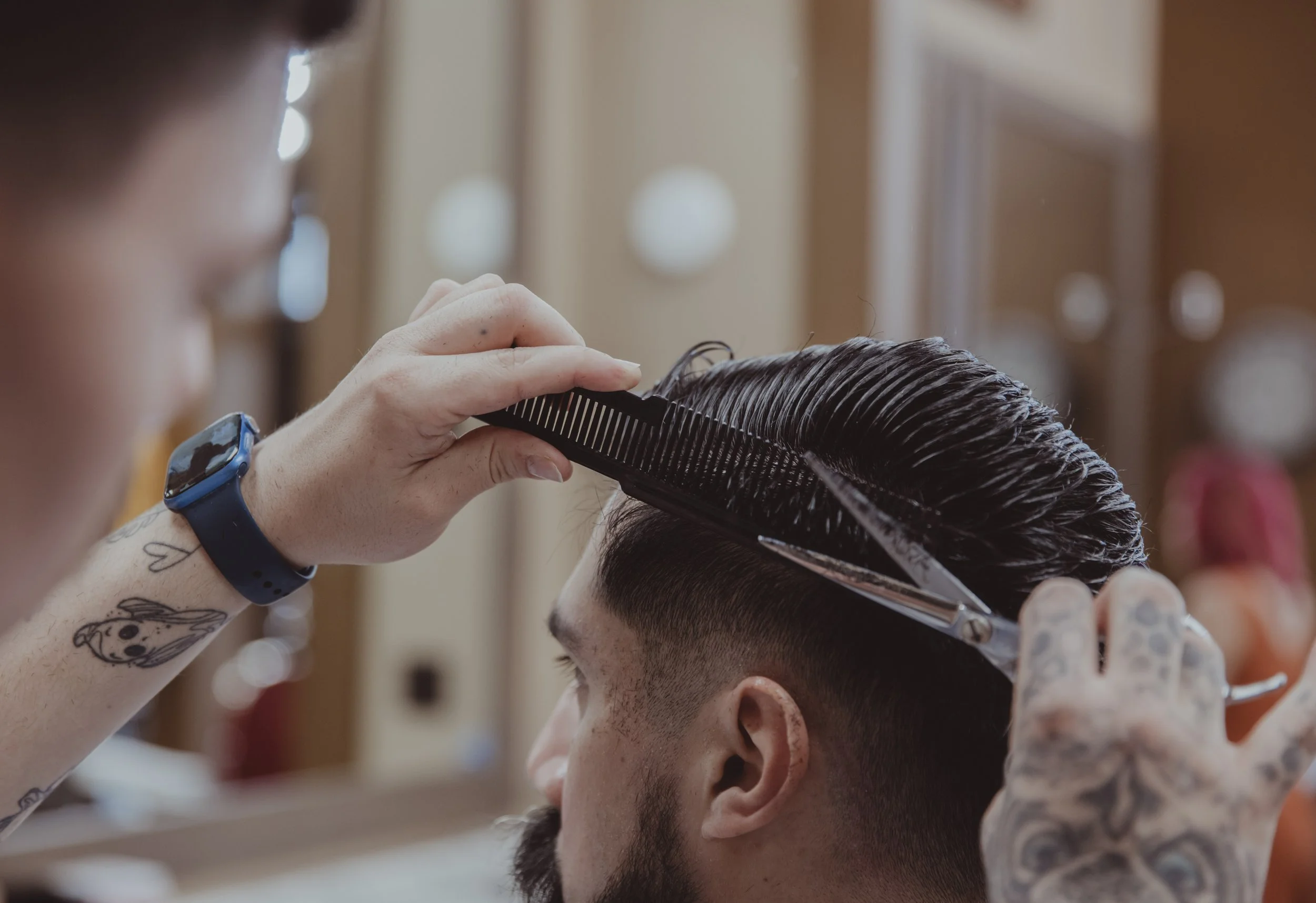 Looking for the good men’s barber haircuts in Midvale, Utah