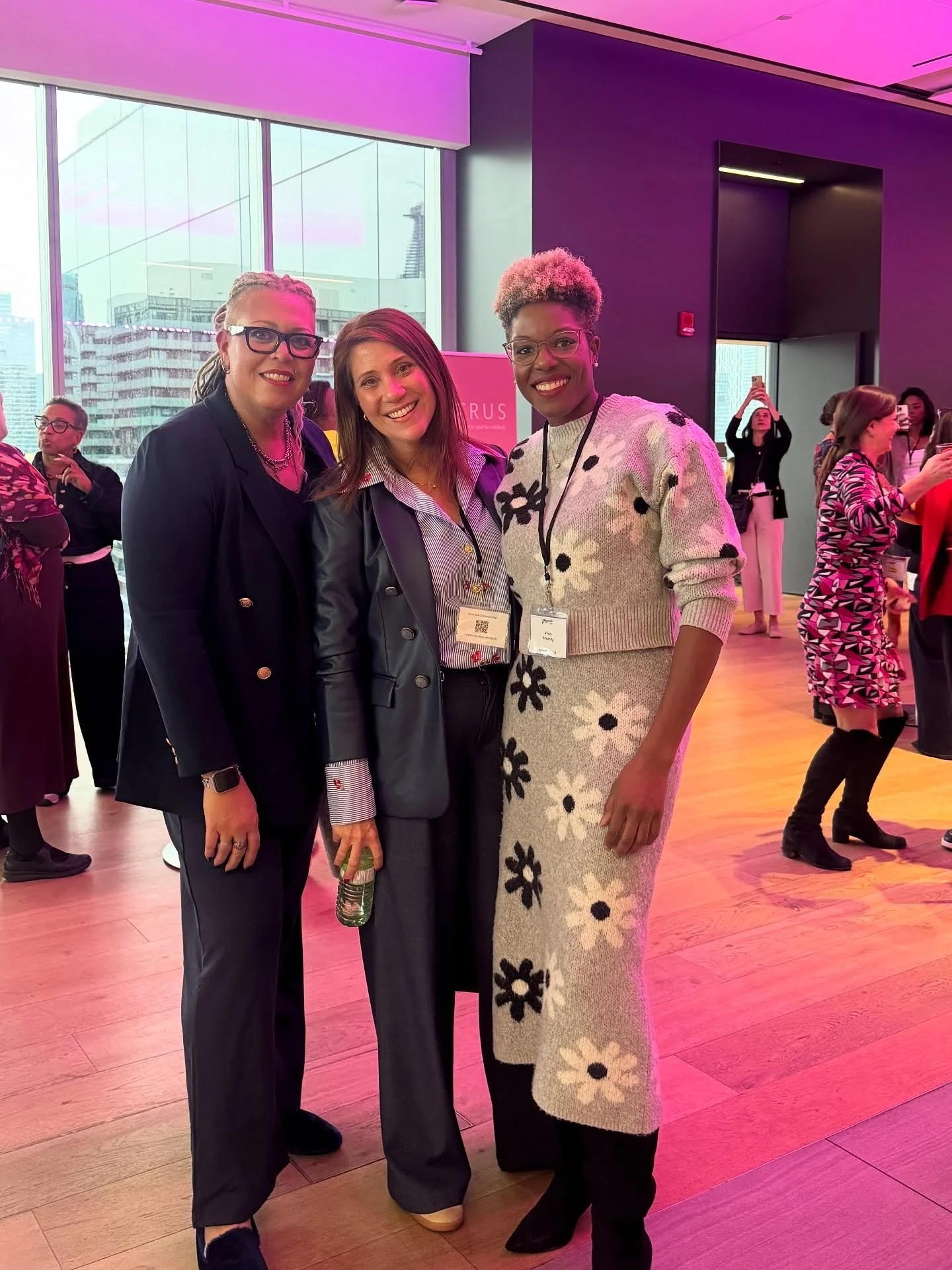 This exact spot is quite literally where I met @chris_m_mcmartin and @daniskagan a few years ago 🥹

Today, I returned to Mamacon as a guest of the @scotiabank Women Initiative and to support one of my first coaches, @liannekimcoach and her community