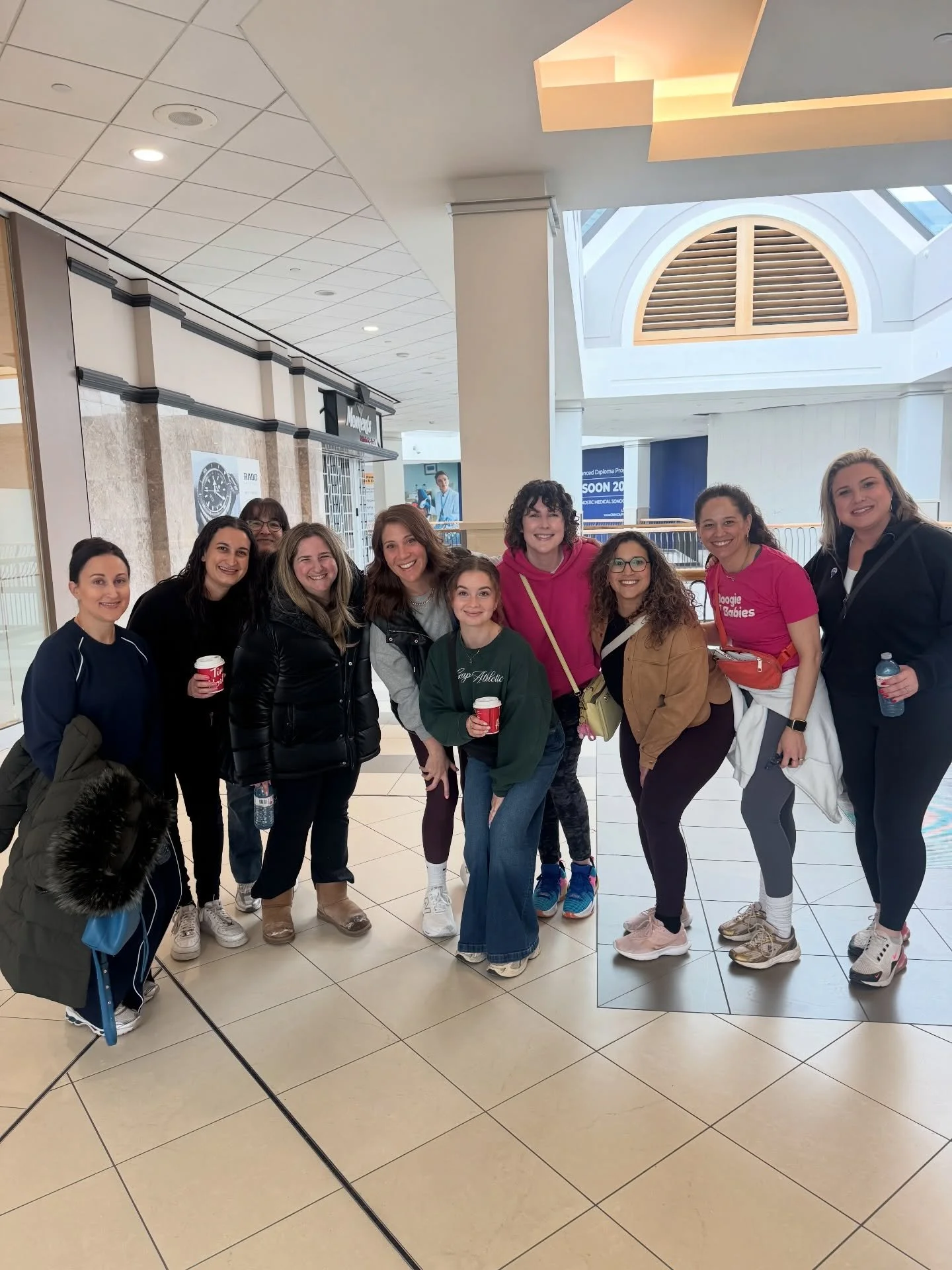 No ice or rain will stop us 🤪
Today&rsquo;s Sip &amp; Step was a vibe at @promenadesc ! 

Hopeful that next month will be outside in the sunshine! 
🙏🙈

RSVP for next month 👉 LINK IN BIO

📅 Friday, 24 April
⏰ 9.30am - 11am
📍 TDB

Happy weekend, 