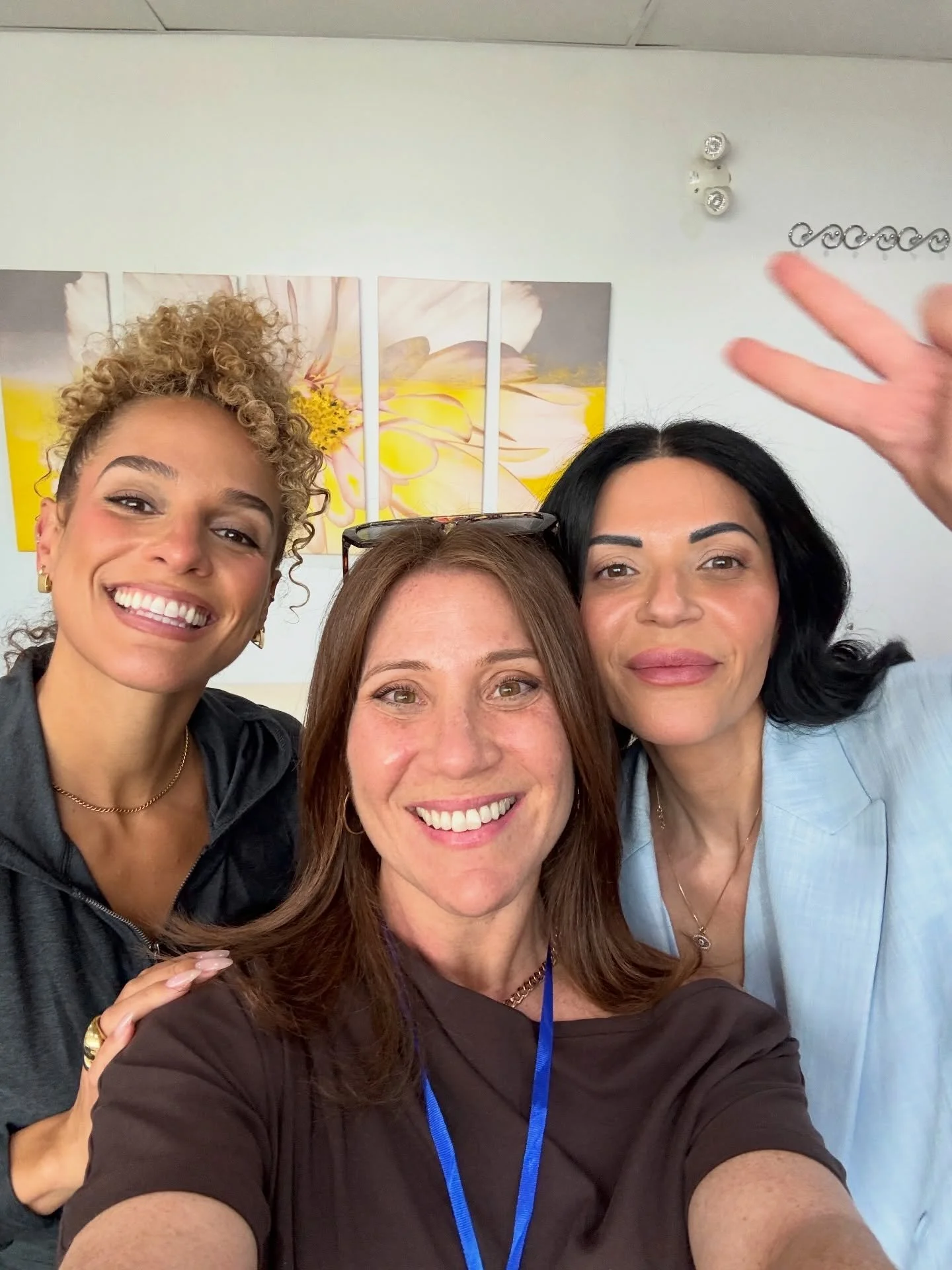 What a day! What an honor!

@neg_in_wonderland spoke courageously on the Revival 5.0 stage last year, sharing her true self.

And today, she hosted her first ever grief summit to help the world heal, process, understand and move with grief of any kin