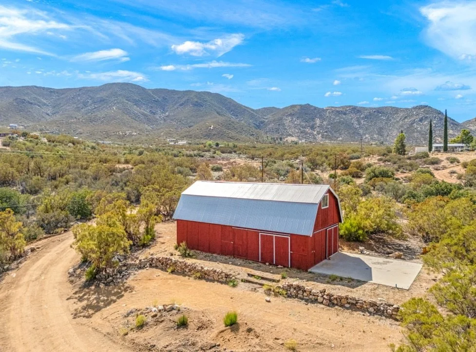 🌲Looking for the cutest red barn to put under your Xmas tree? 🌲

Bring your vision to life on nearly 10 serene acres 🌄

&bull; 🏡 Build-ready homesite..flat, graded, ready for your future residence
&bull; ⚡ Barn with 200-amp power + dedicated 30-a