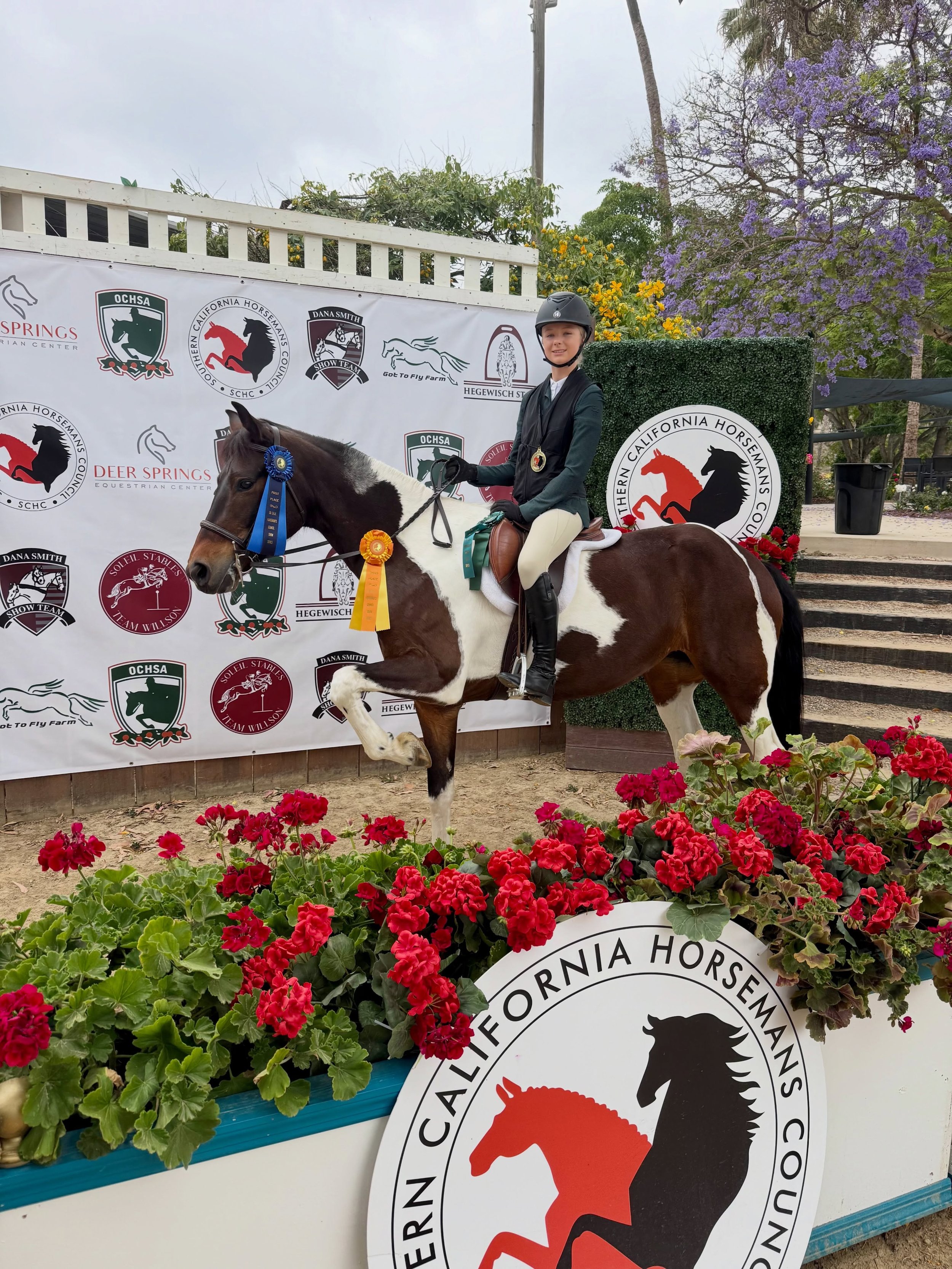 So proud of these two!!! Great memories were had in Del Mar this weekend 🐴✨

Their very first horse show together and they came home with a medal, two first place finishes, and memories we&rsquo;ll never forget. Watching the partnership, trust, and 