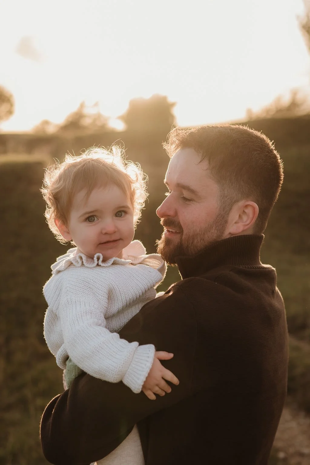 Cheltenham-outdoor-family-photographer-Mcinnes-37.jpg