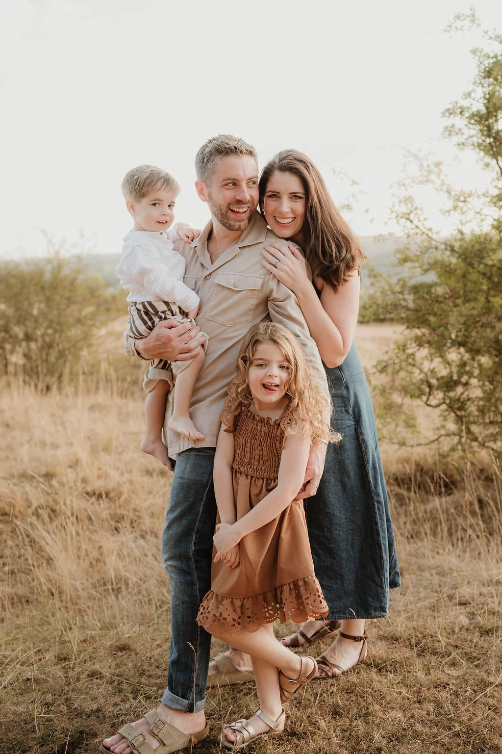 Cheltenham-outdoor-family-photographer-cox-10.jpg