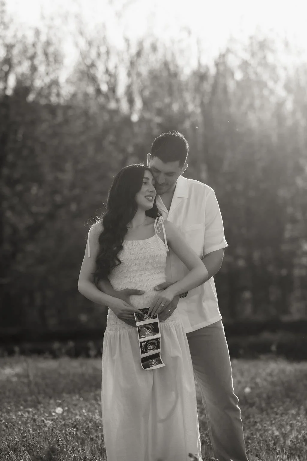 Cotswolds-maternity-photographer-m&l-5.jpg