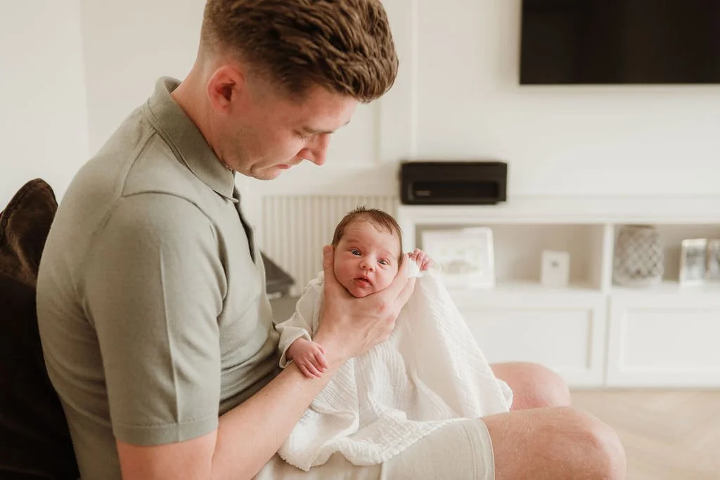 Swindon-newborn-photographer-thomas-17.jpg