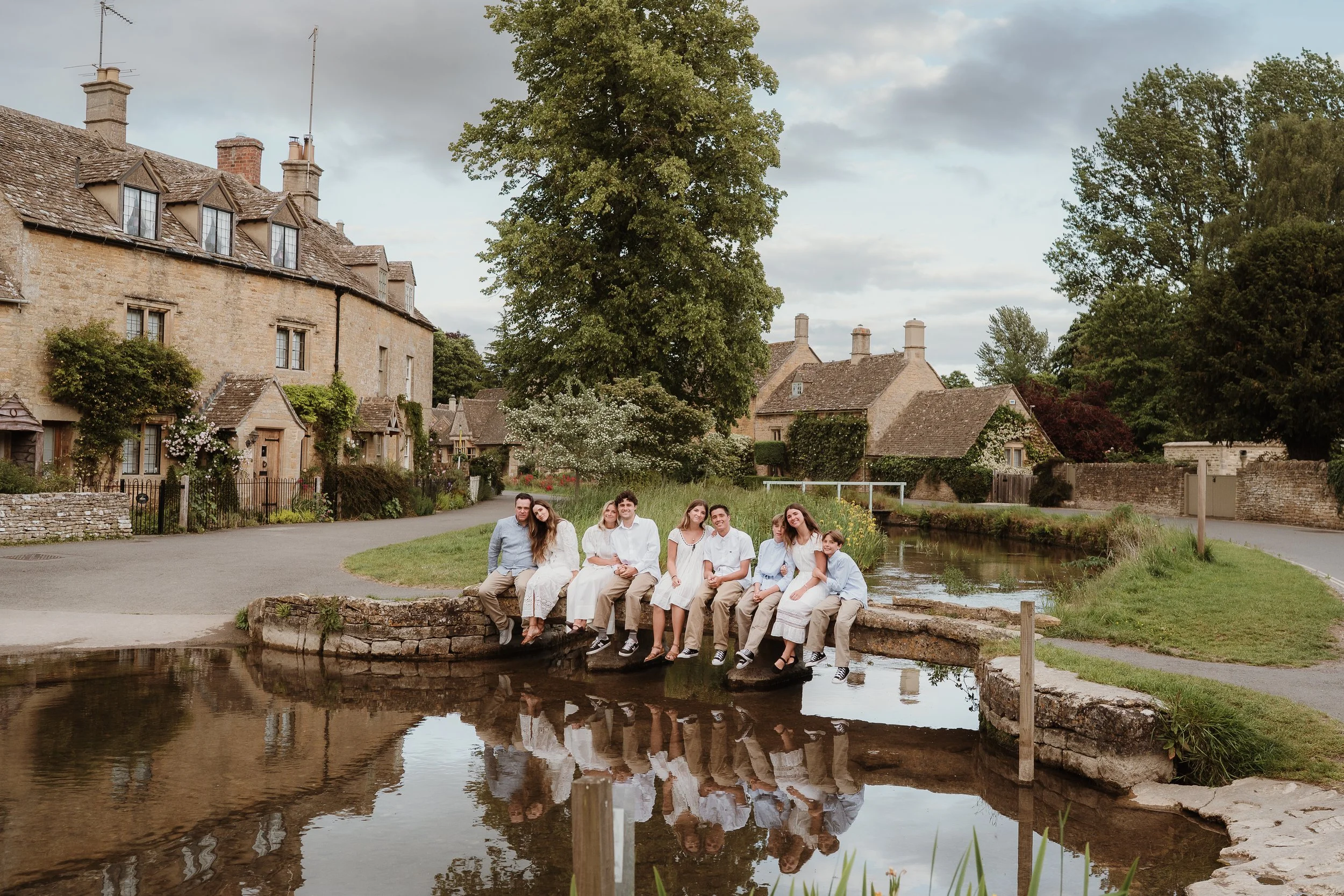 family-portraits-in-the-cotswolds.jpg
