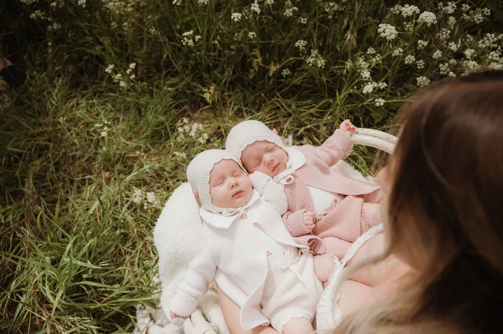 Cheltenham-newborn-photographer-reeves-35.jpg