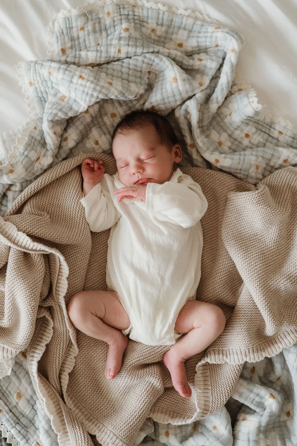 Swindon-newborn-photographer-thomas-79.jpg