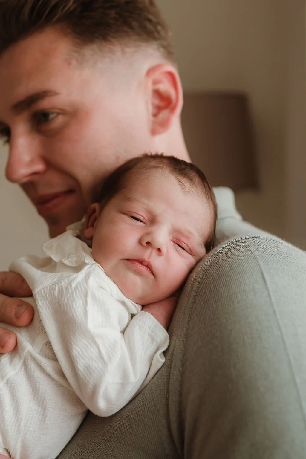 Swindon-newborn-photographer-thomas-32.jpg