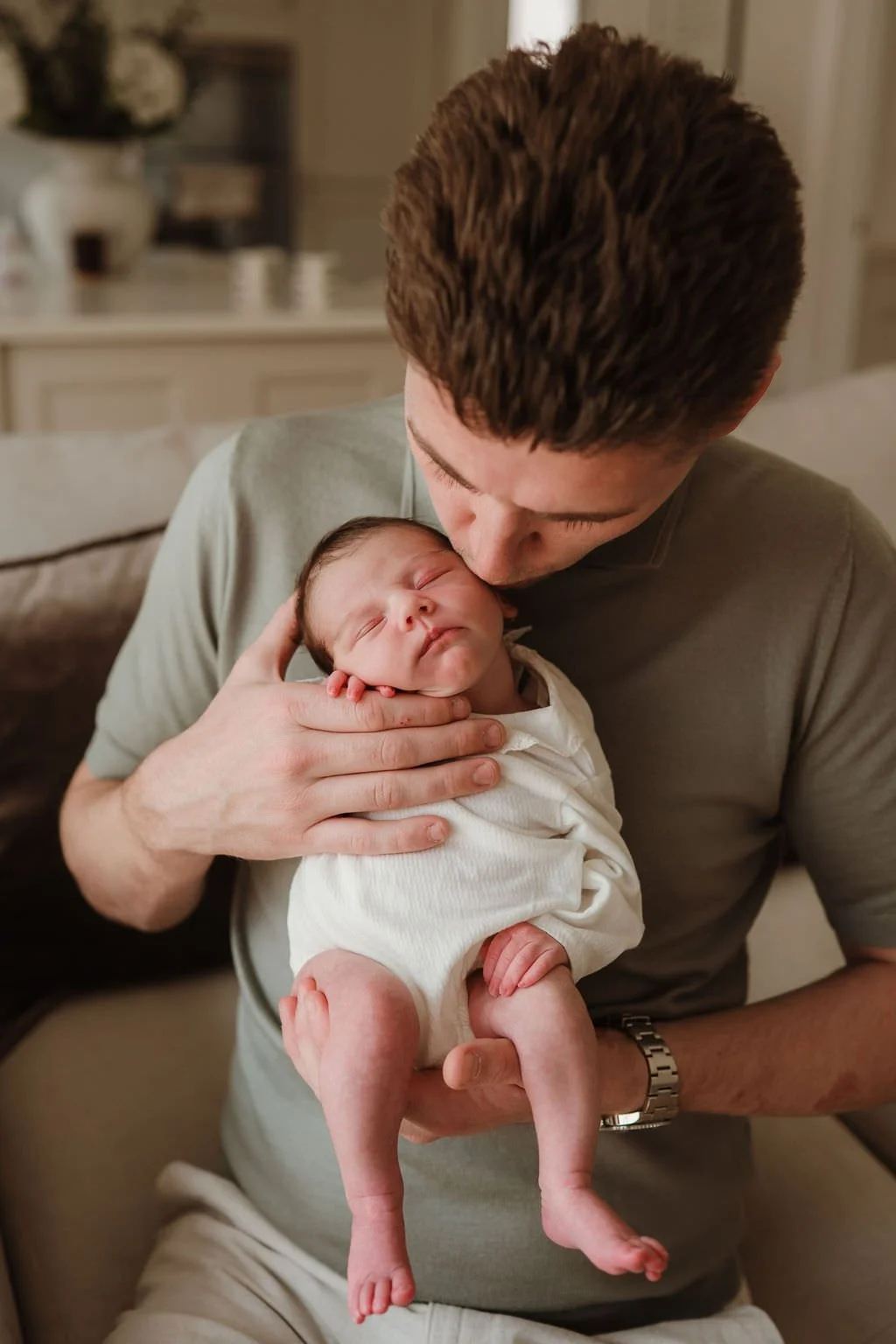 Swindon-newborn-photographer-thomas-43.jpg