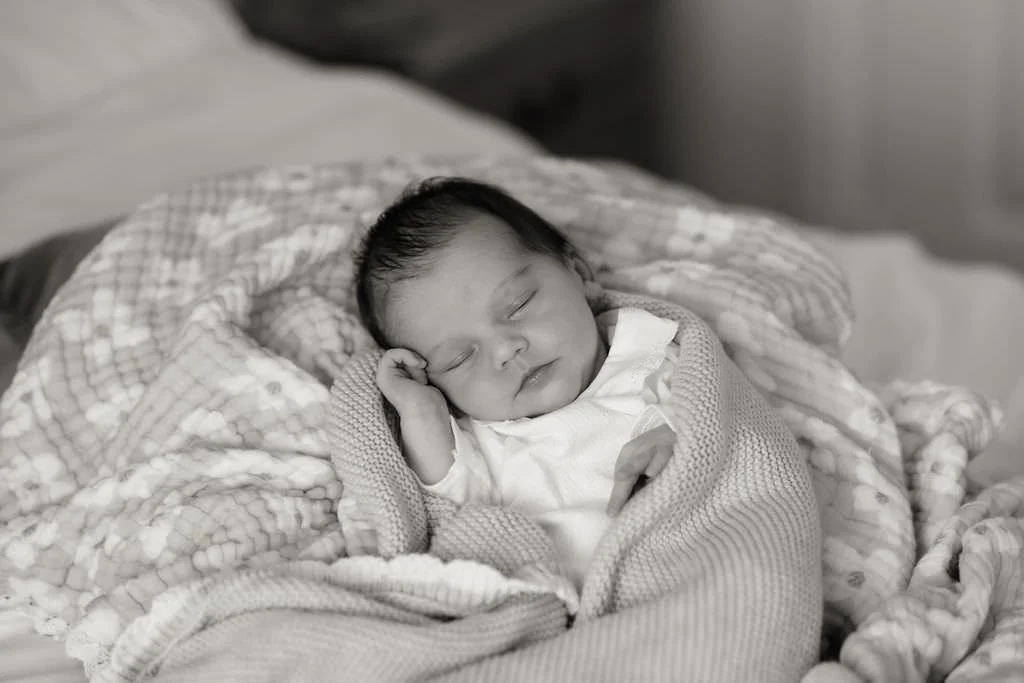 Swindon-newborn-photographer-thomas-81.jpg