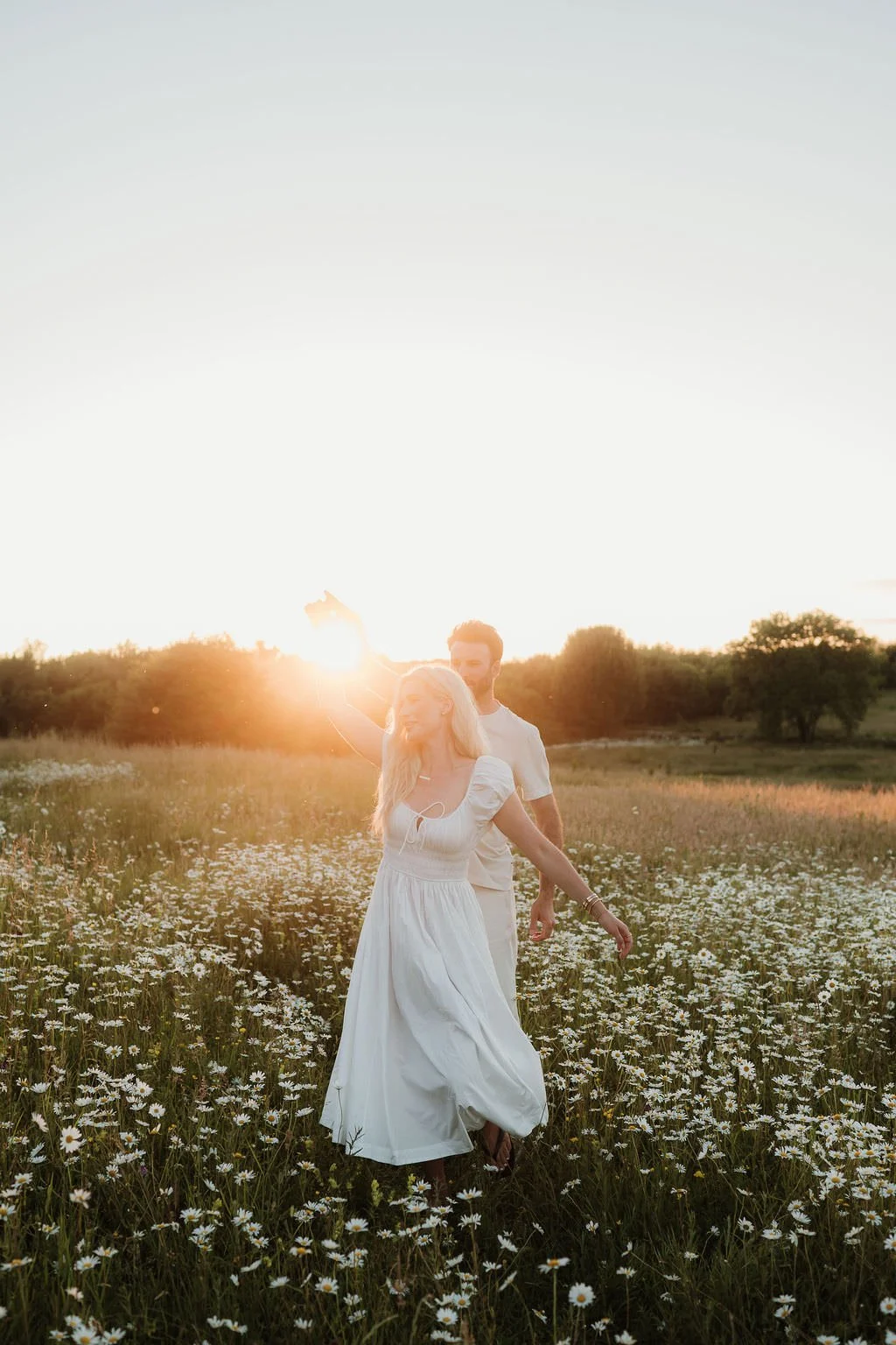 Cheltenham-outdoor-family-photographer-Morrow-107.jpg