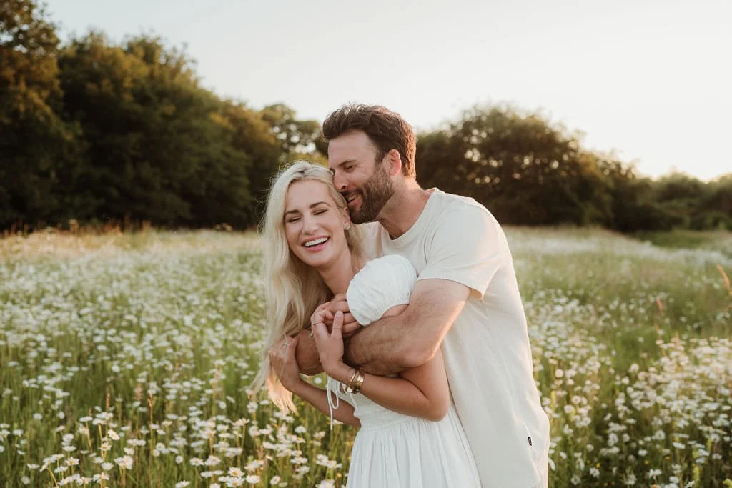 Cheltenham-outdoor-family-photographer-Morrow-103.jpg