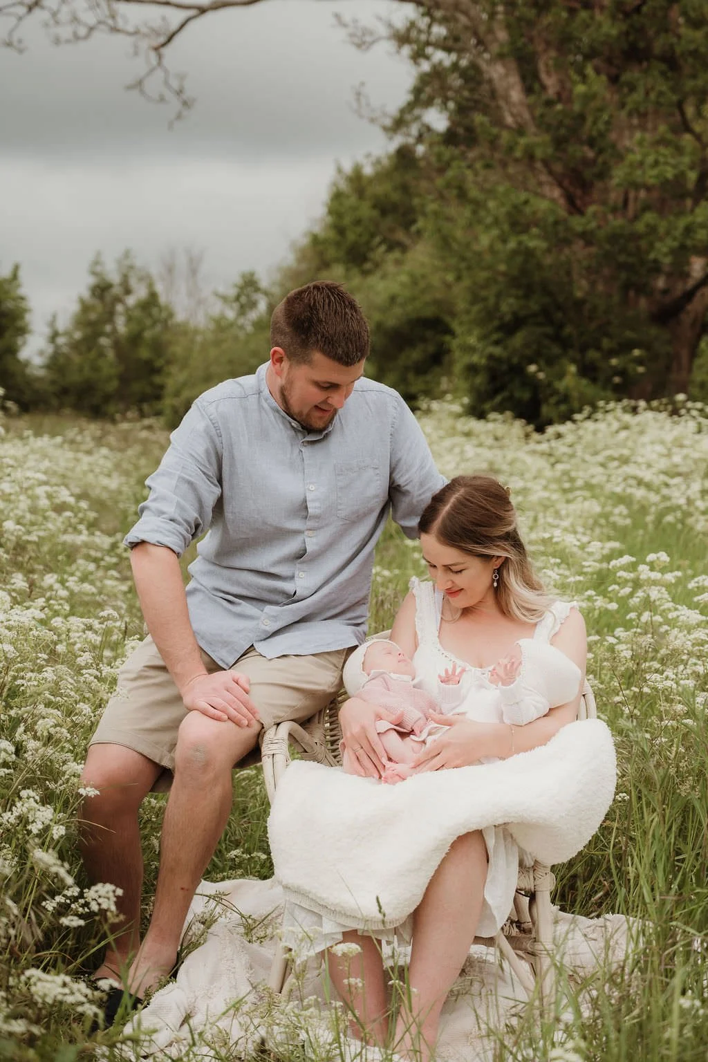 Cheltenham-newborn-photographer-reeves-27.jpg