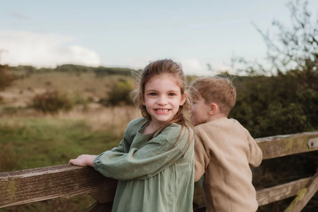 Cheltenham-outdoor-family-photographer-Mcinnes-2.jpg
