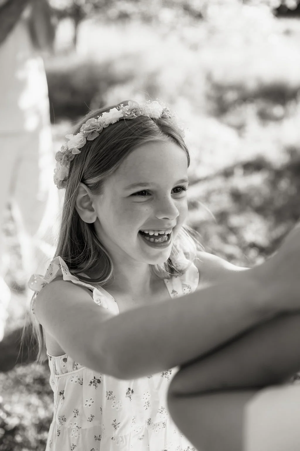 Cheltenham-outdoor-family-photographer-Morrow-29.jpg
