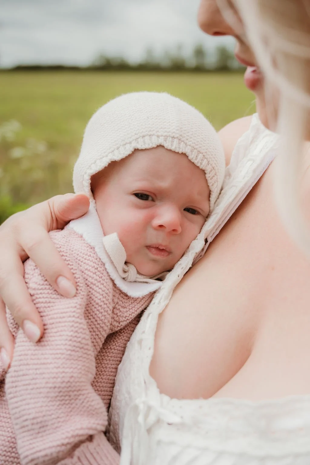Cheltenham-newborn-photographer-reeves-37.jpg