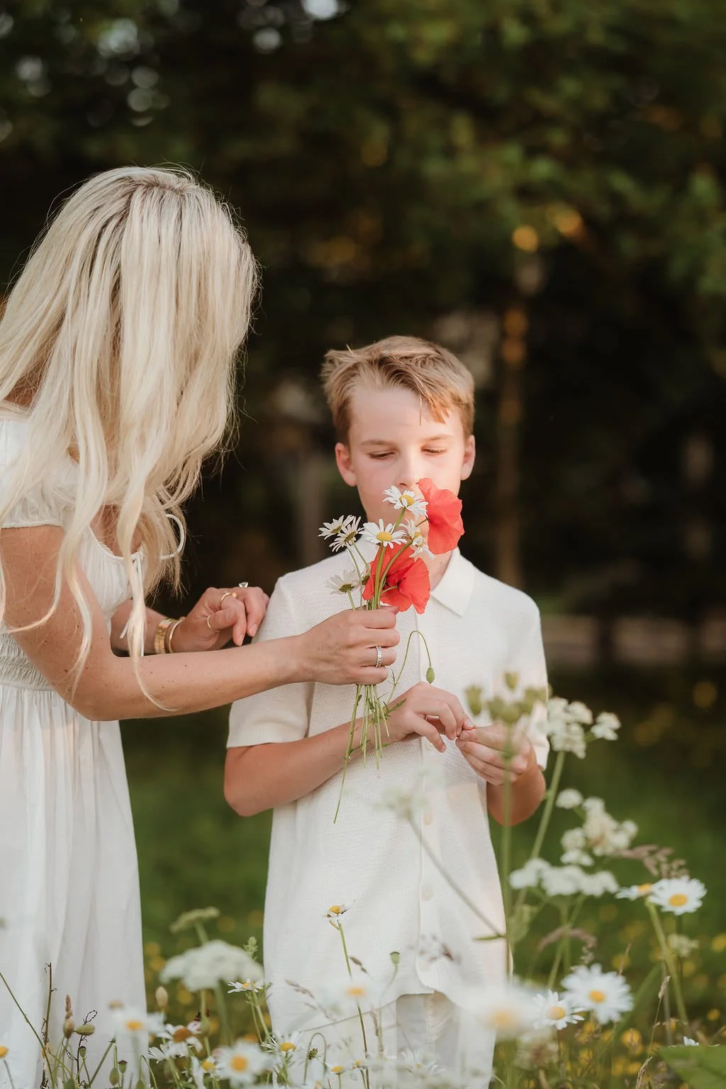 Cheltenham-outdoor-family-photographer-Morrow-50.jpg