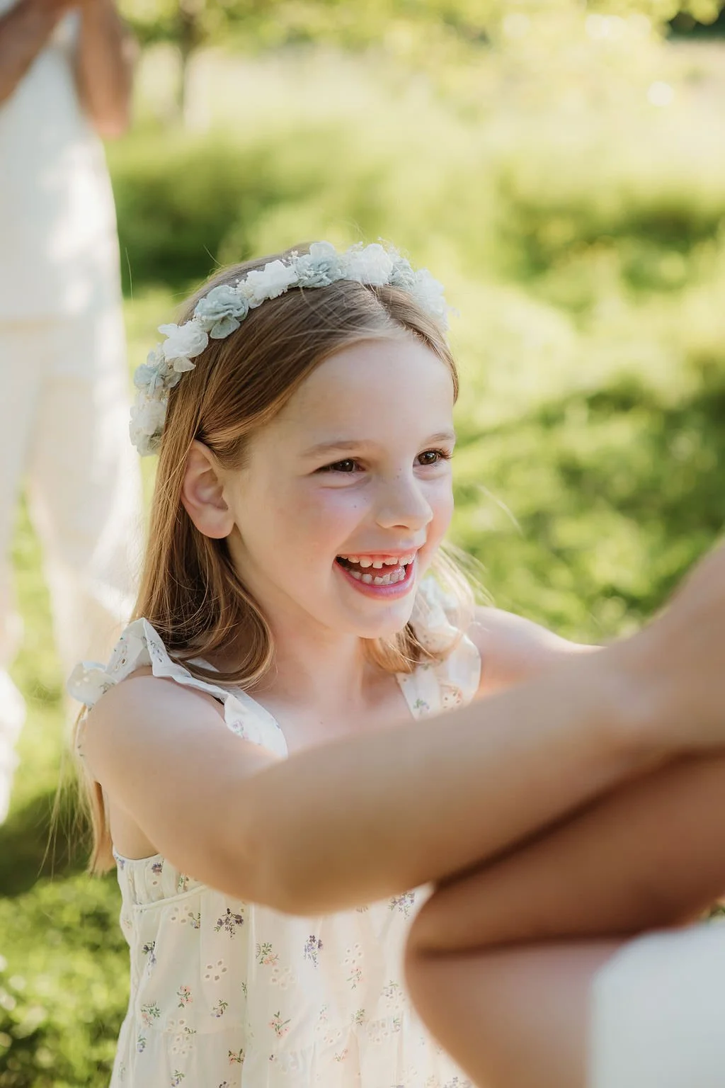 Cheltenham-outdoor-family-photographer-Morrow-28.jpg