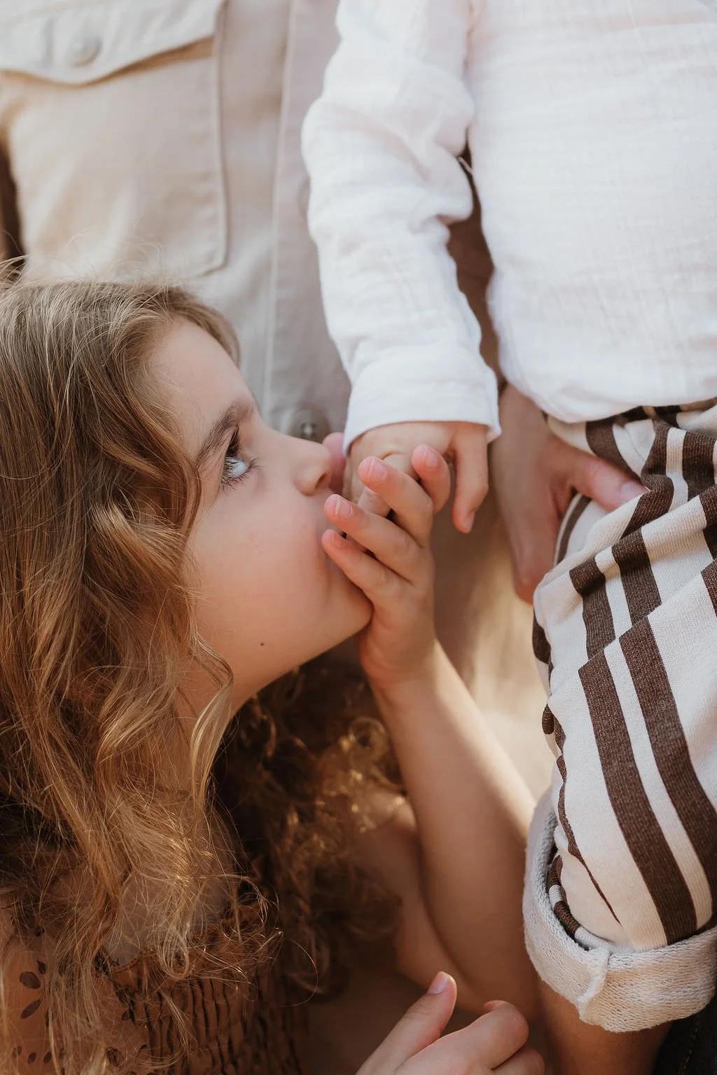 Cheltenham-outdoor-family-photographer-cox-3 copy.jpg