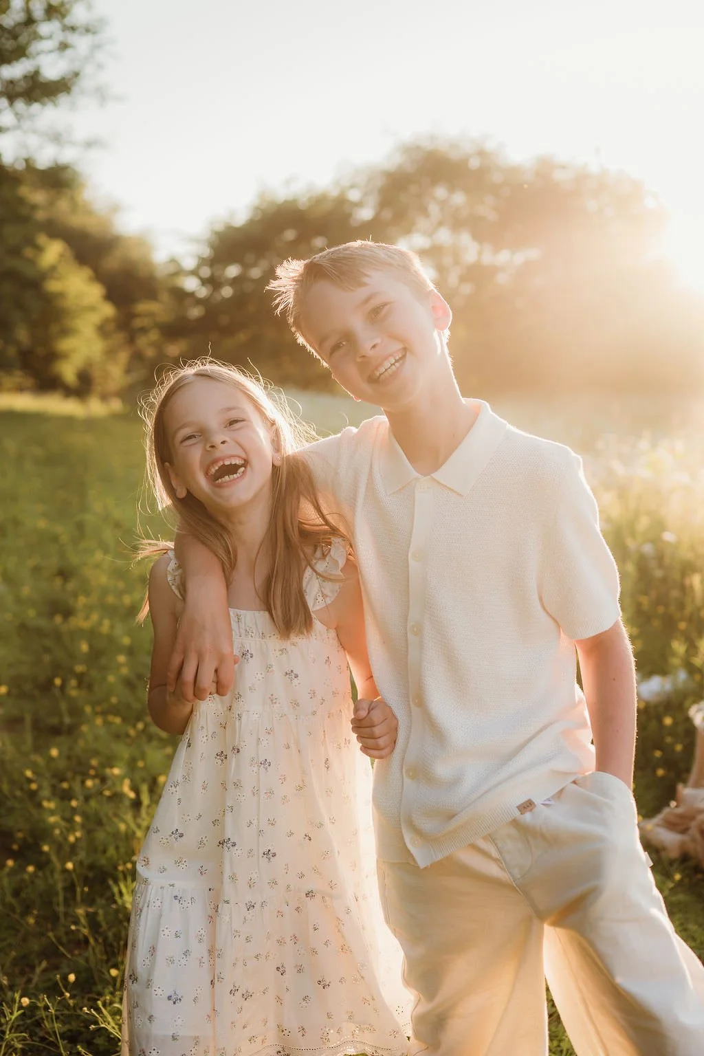 Cheltenham-outdoor-family-photographer-Morrow-67.jpg