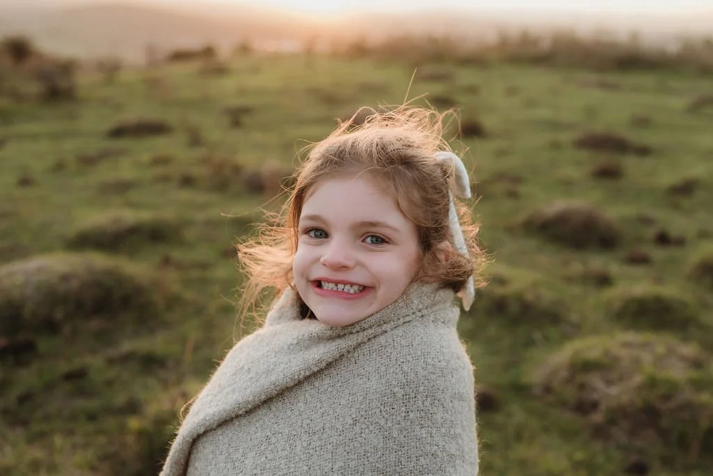 Cheltenham-outdoor-family-photographer-Mcinnes-109.jpg
